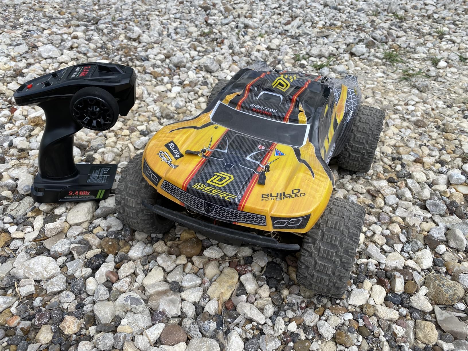 DEERC 308E Brushless Fast RC Cars for Boys & Adults, 55KM/H, 1:18 Off-Road RC Truck, All Terrain 4x4 Racing Mecha Car, 50 Mins, Waterproof Remote Control Monster Truck, Compatible with 3S Battery customer photo 2