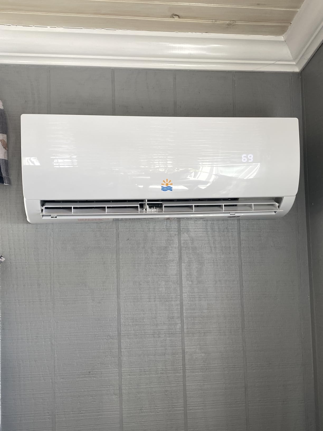 Mini Split Ac/Heating System - 12000 BTU Ductless Mini Split Air Conditioner with Heat Pump, 19 SEER2 115V Energy Efficient Ac Unit Up to 750 Sq.Ft with Installation Kit customer photo 2