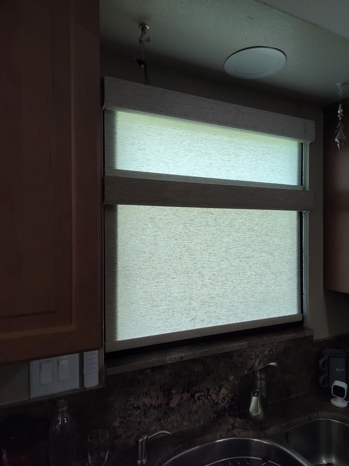 Persilux Smart Motorized Blinds with Remote, No Drill Automatic Roller Shades for Indoor Windows, Light Filtering Linen Fabric, Electric Blinds for Windows, Custom Size customer photo 2