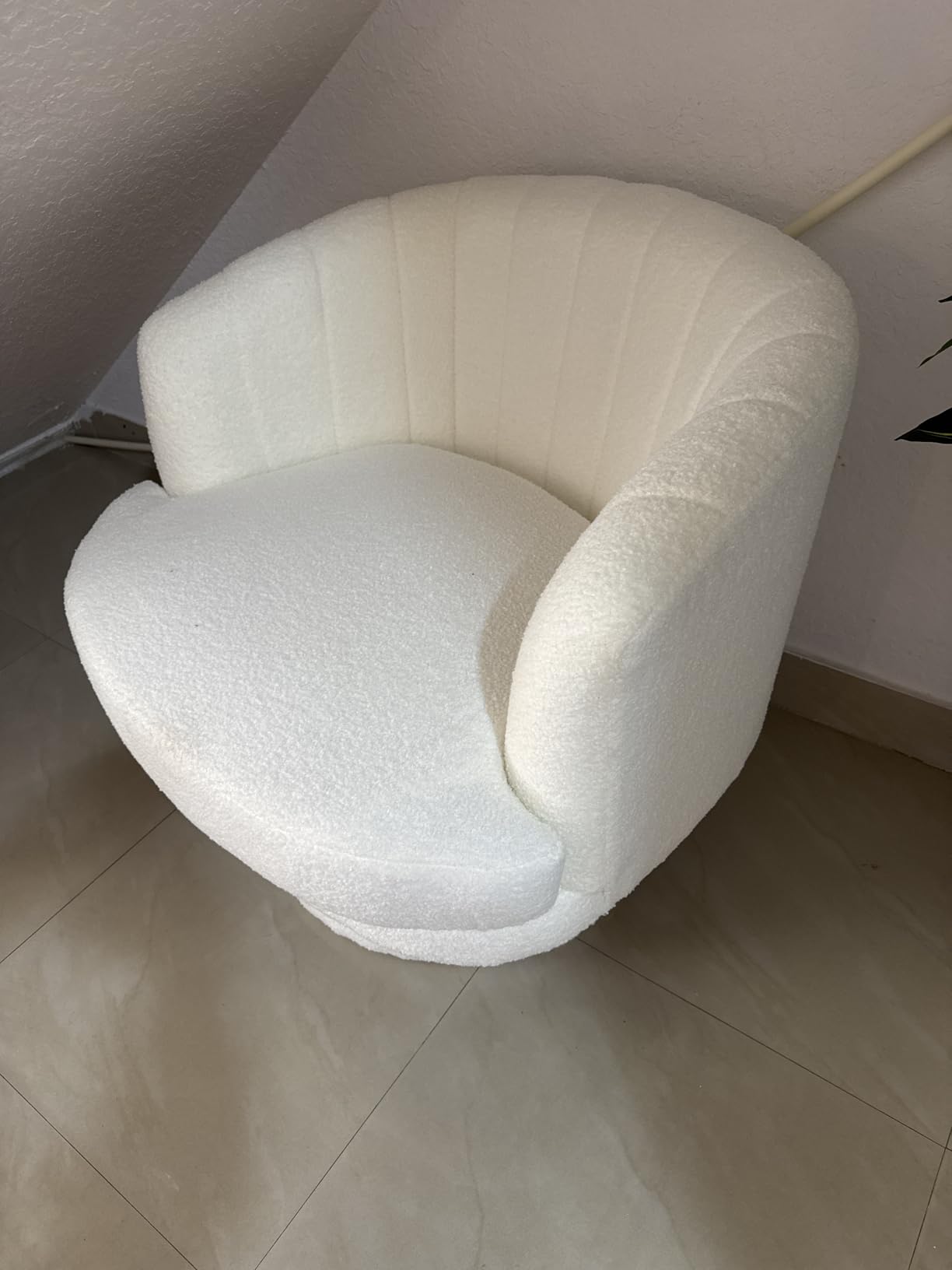 Swivel Accent Chair with Armrest, Modern 360 Degree Swivel Barrel Chair, Beige - Round Sherpa Teddy Armchair customer photo 1