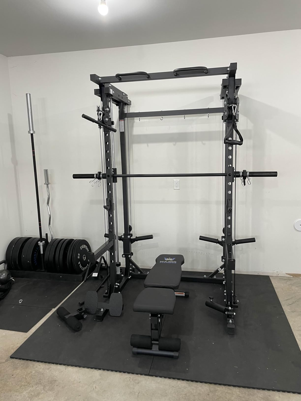 MAJOR FITNESS Drone3 Smith Machine, 2500lbs All-in-One Home Gym Power Rack with Dual Pulley System for Cable Crossover, Pull-Up Bars customer photo 2