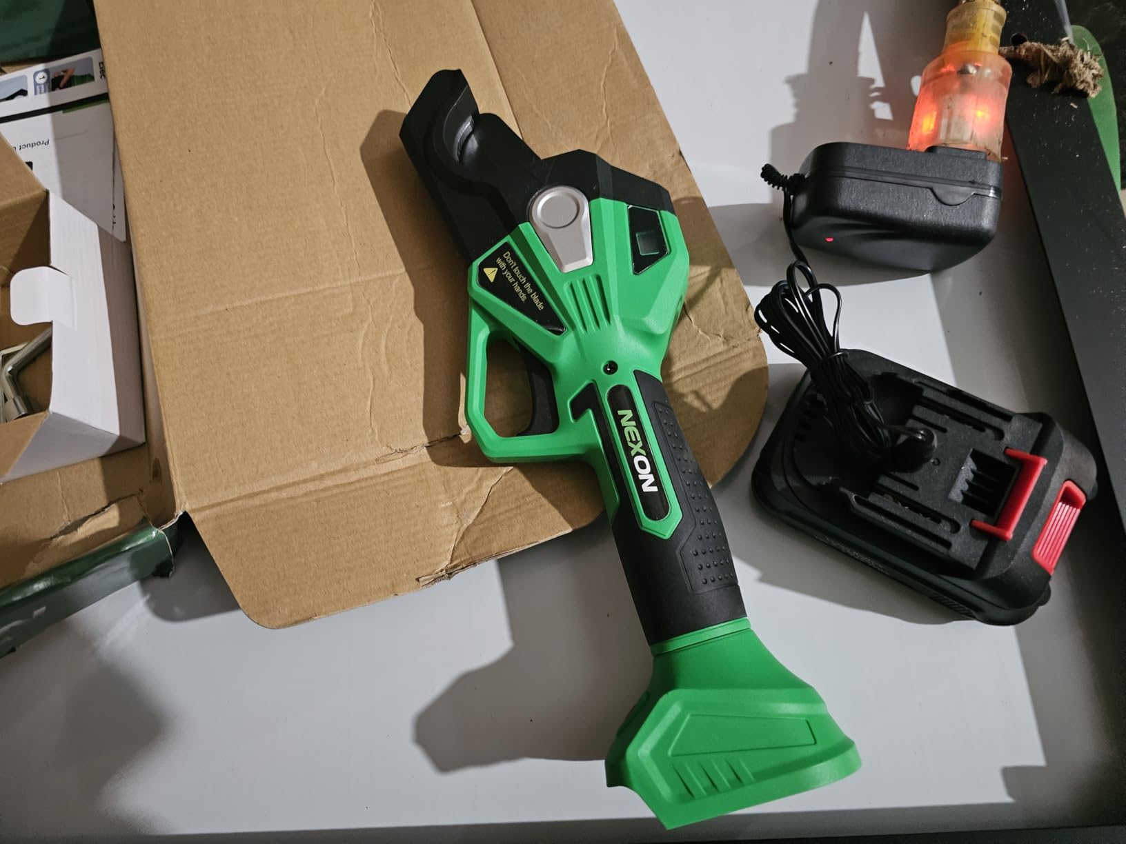 NEXON Electric PVC Pipe Cutter, Cuts up to 1-1/2 inch, 18V Cordless Ratcheting Pipe Shear customer photo 2