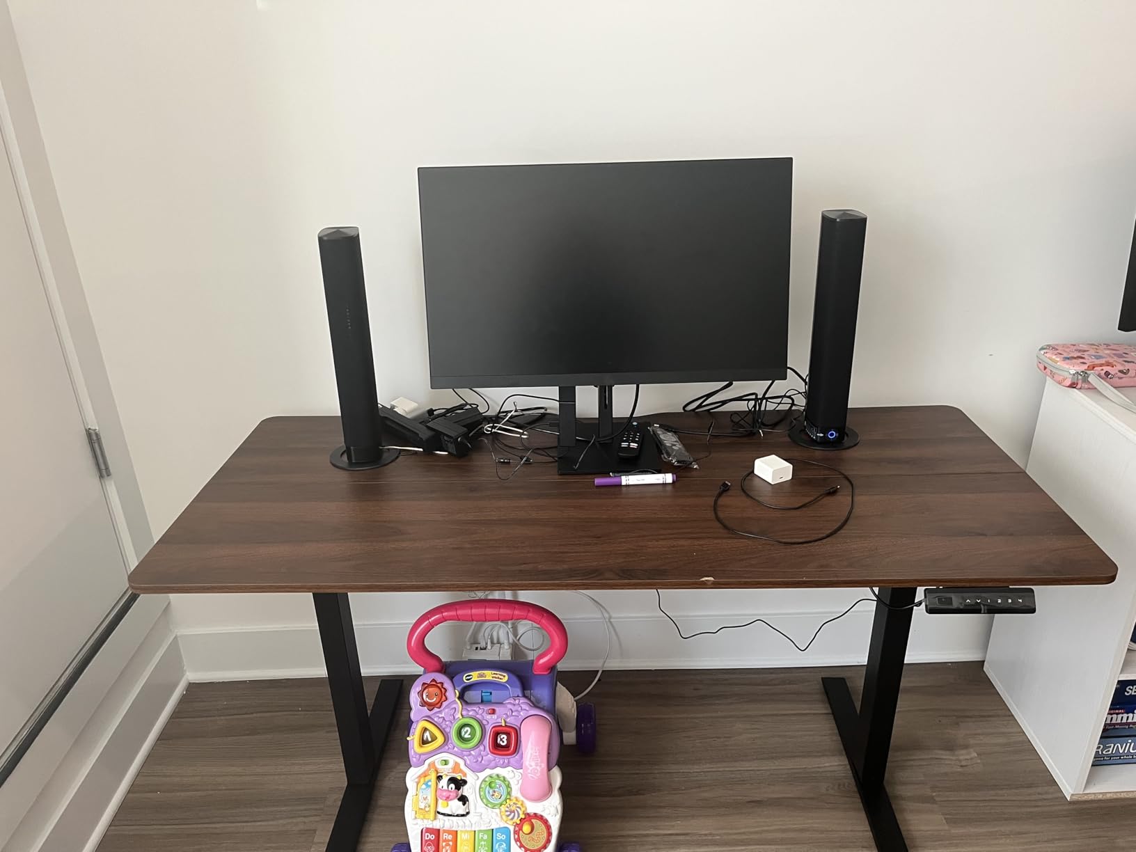 FEZIBO Standing Desk, 48 × 24 Inches Electric Height Adjustable, Sit and Stand Up, Computer Office Desk with Splice Board, White Frame/Maple TOP customer photo 1