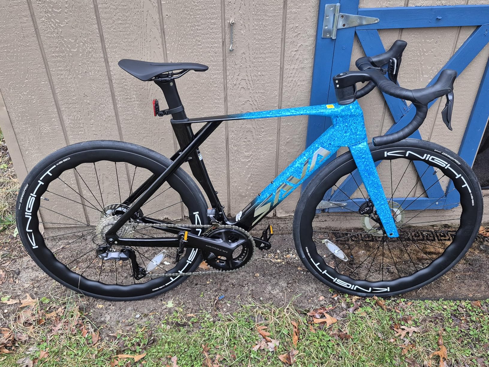 SAVADECK SLR8-Ultegra Full Carbon Road Bike, Carbon Fiber Frame Racing Bicycle with Shimano 105 R8170 24S Groupset, Hydraulic Disc Brakes, Ultra-Light Carbon Bike for Adults customer photo 2