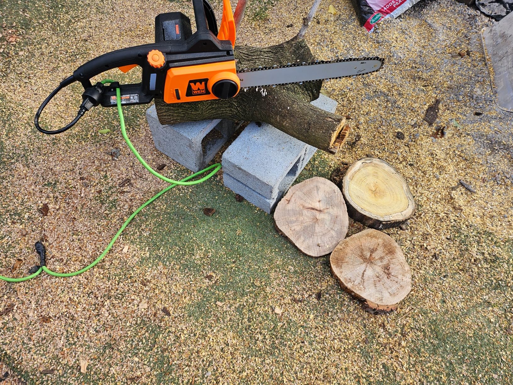 WEN Electric Chainsaw, Corded, 15-Amp, 18-Inch (CP1518) customer photo 2