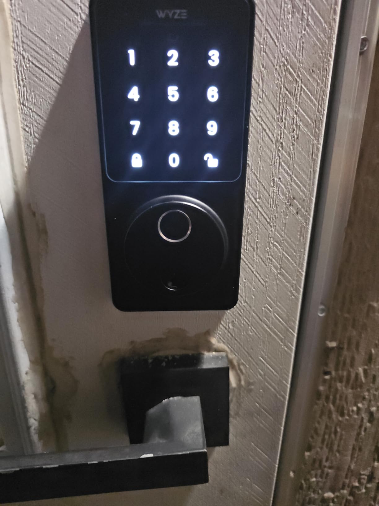 Wyze Auto-Lock Bolt v2, Fingerprint Keyless Entry Smart Lock, AI Learning Scanner with Wi-Fi Front Door Lock Deadbolt, Auto-Lock, 8 Months Battery, BHMA2, IP53, Anti-Peep Keypad, Backup Keys customer photo 1