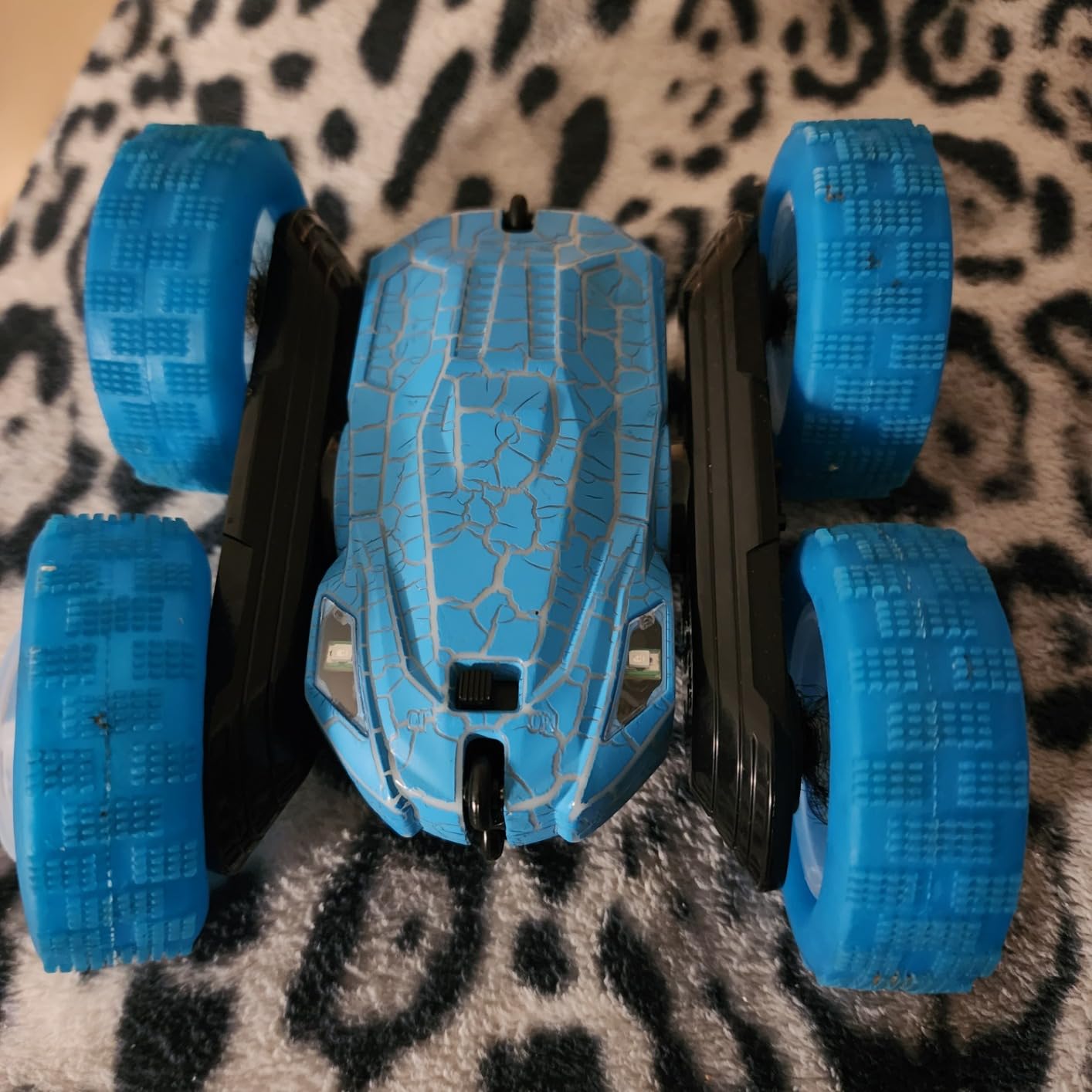 Remote Control Car, 20km/h All Terrain Monster Tuck Toys with Upright Driving and 360° Rotation, Remote Control Tuck with Auto Demo, 2.4Ghz Rc Car, Monster Trucks for Boys and Girls 3+ 4-7 8-12 customer photo 1