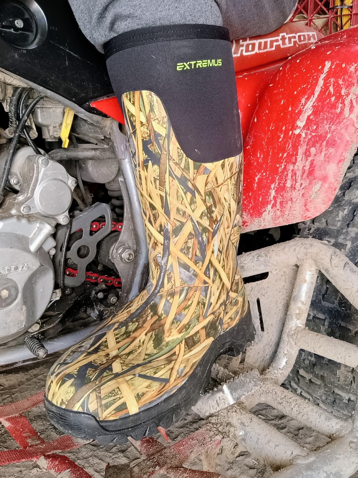 MudRidge Hunting Boots by KastKing, Men's Waterproof Insulated Rubber Boots with 6mm Neoprene, All-terrain Anti-slip Sole, Warm Cold Weather Hunting, Fishing, Hiking & Farm Boots customer photo 1