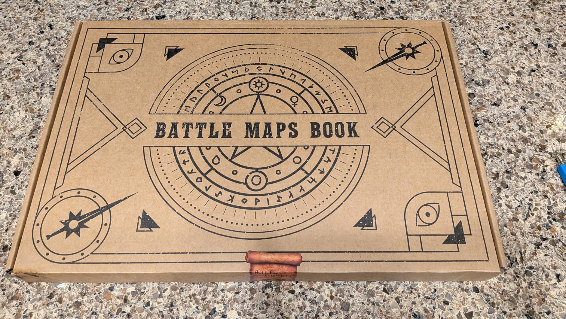 CZYY DND Battle Map Book - 32 Reusable Dry/Wet Erase Mats with 100+ Scenery Decals, 1