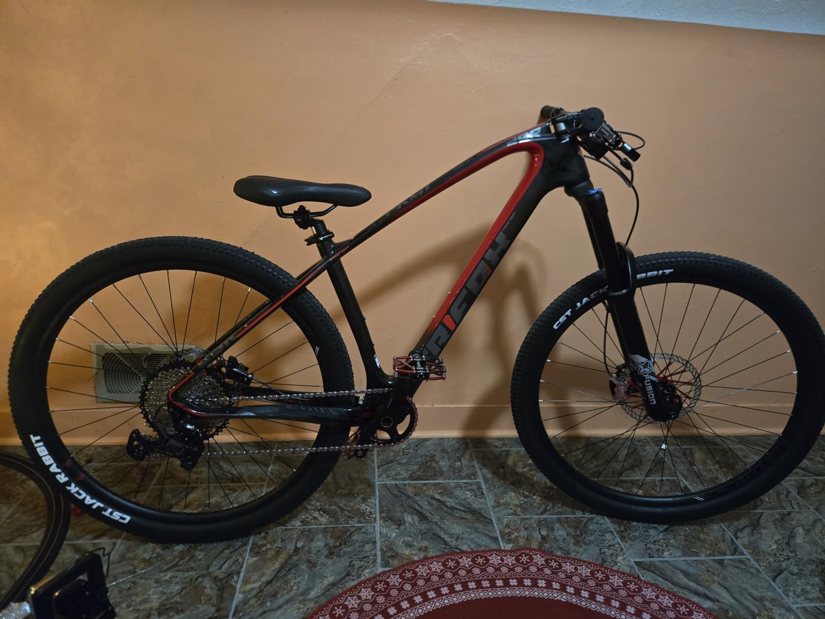 TRIFOX Carbon Fiber Mountain Bike, 29er Carbon Mountain Bike with Shimano M6100 Deore Groupset 12-Speed, Carbon Fiber Frame, Hydraulic Fork 130mm Travel, /17/19 inch customer photo 1