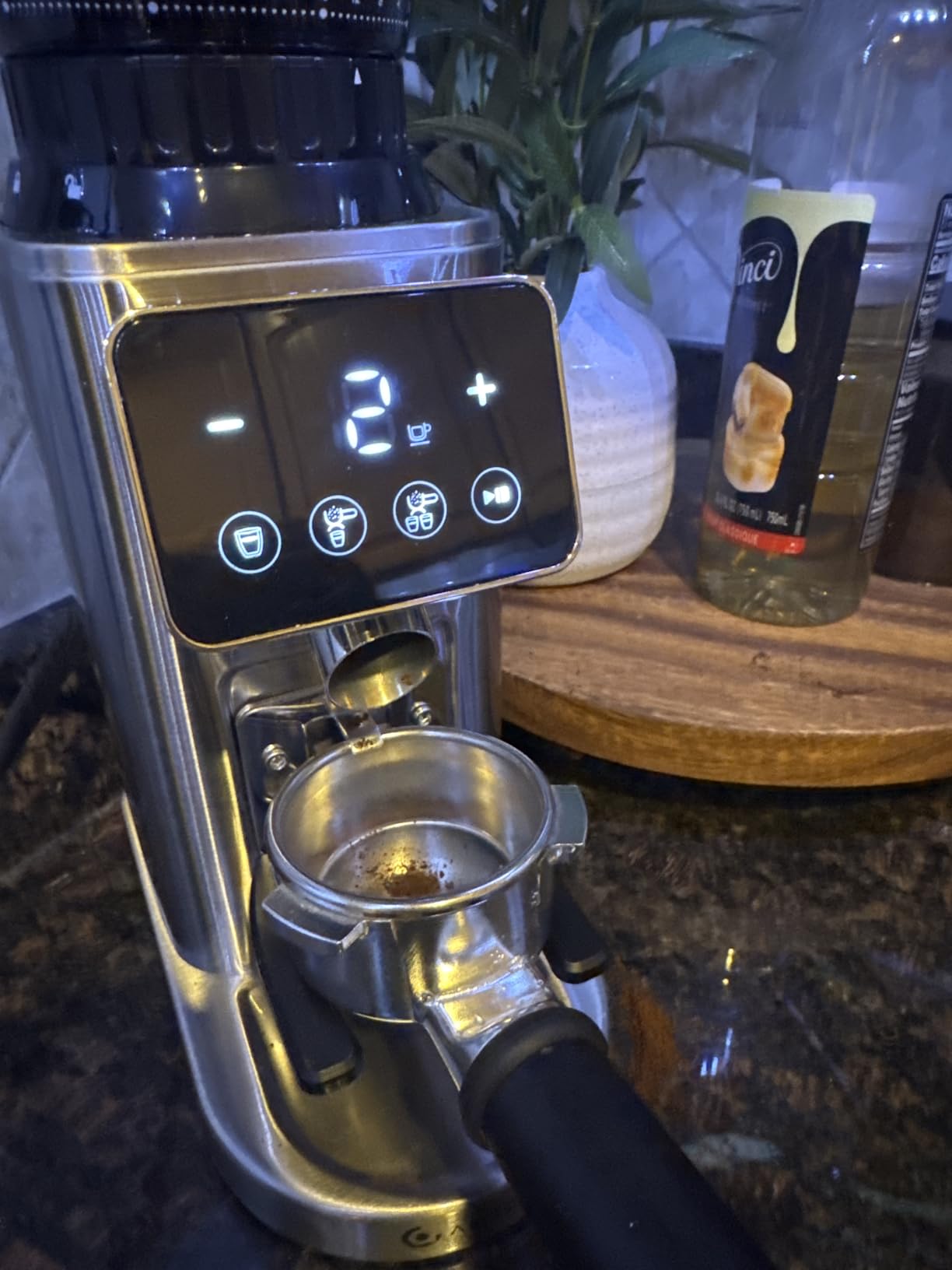 AMZCHEF Coffee Grinder, Burr Coffee Bean Grinder for Home Use with 48 Precise Grind Settings, Detachable Funnel Stand for Espresso, LED Control Panel, Anti-static Design, silver customer photo 2