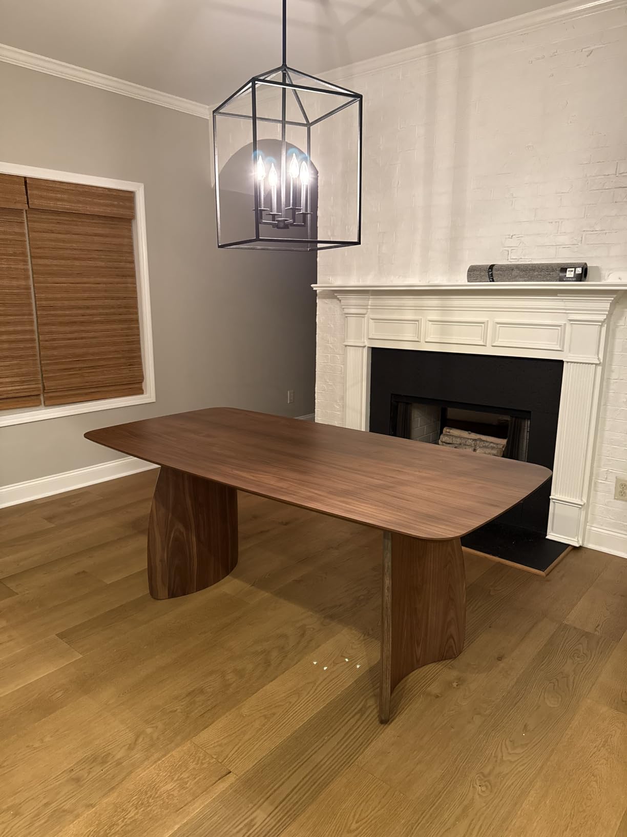 70 Inch Large Dining Table for 6-8 People, Solid Wood Kitchen Table with Curved Wooden Legs, Mid Century Modern Rectangular Long Dinner Table for Dining Room, Walnut customer photo 2
