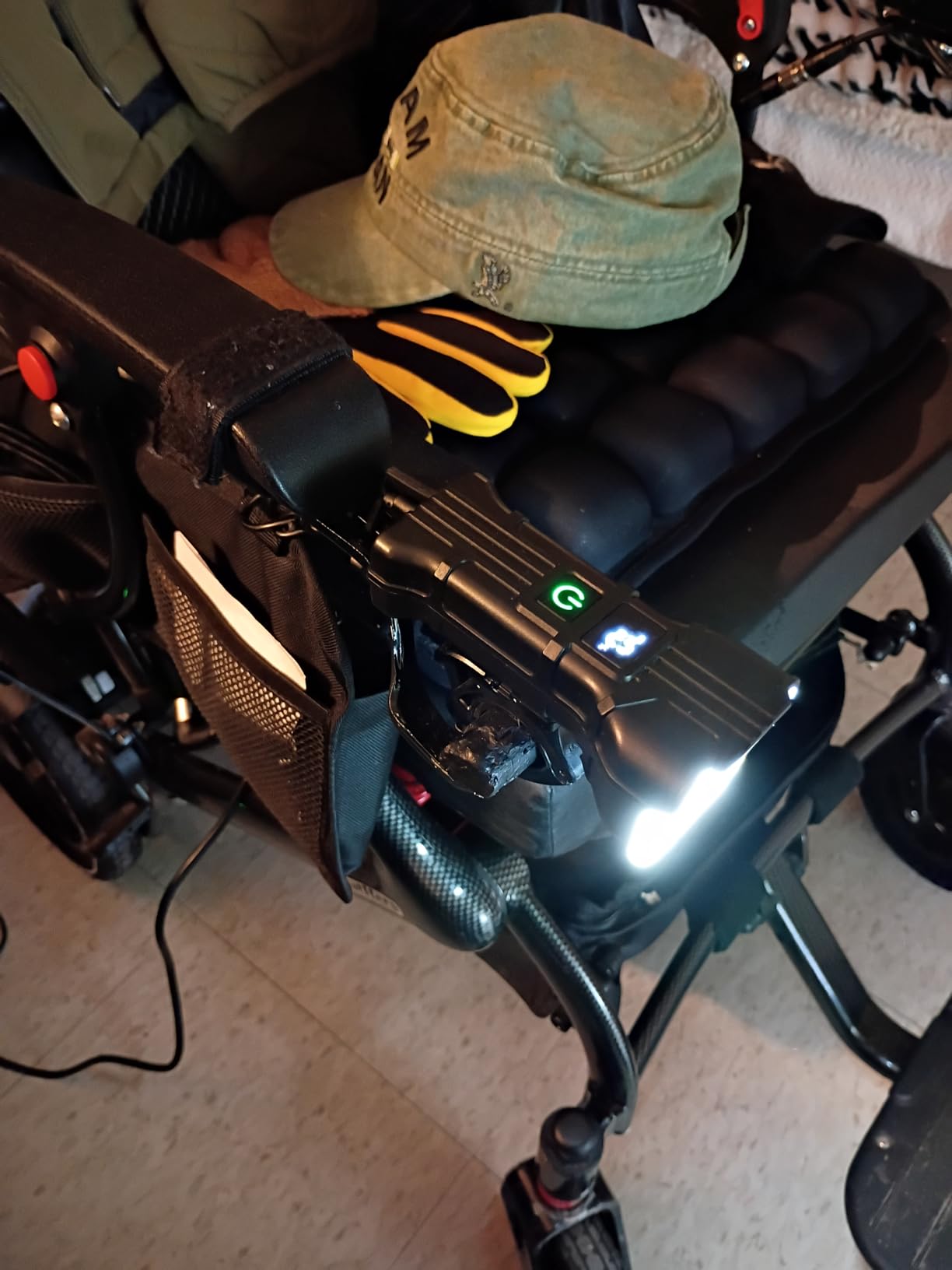 Electric Wheelchair for Adults, 36LBS Lightweight Electric Wheelchairs, 500W Brushless Motor Power Wheelchair, Motorized Wheelchair for Seniors, Airline Approval, 15Miles, Carbon Fiber Color customer photo 2