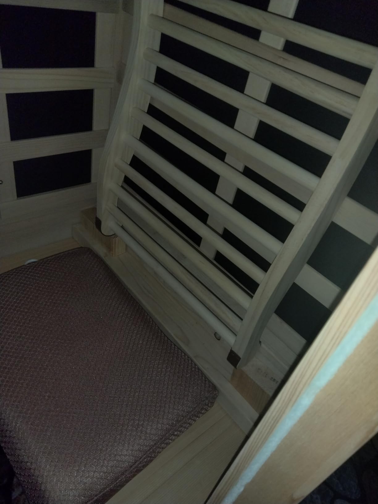 Outdoor Traditional Sauna 4-5 Person Wooden Saunas, 6'x6'Steam Wet Finnish Carbonized Spruce Wood Sauna 240V with 4.5KW Heater,Sauna Stone,Water Bucket,Ladle,LED Lights customer photo 2
