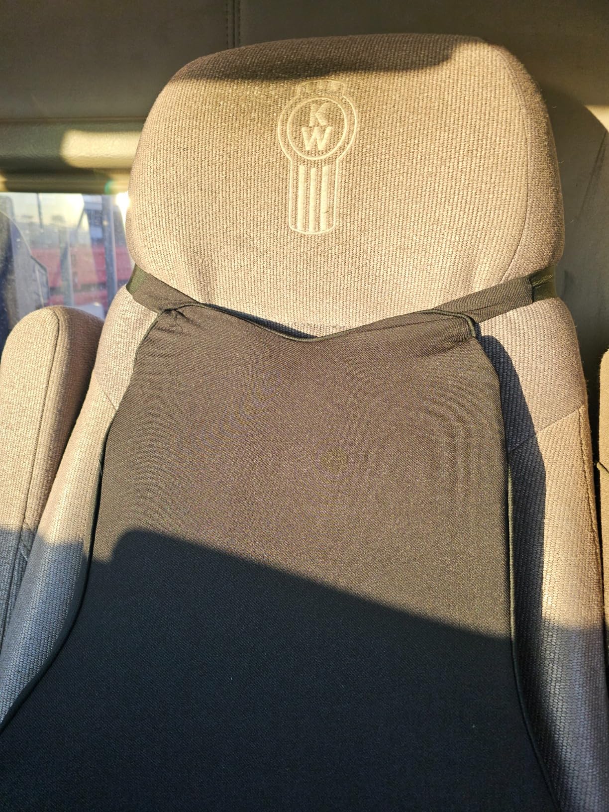 Lumbar Support Pillow for Car Seat & Office Chair, Soft Memory Foam Lower Back Support for Pain Relief and Posture Correction, Lumbar Pillow with Breathable Airflow Channels customer photo 2