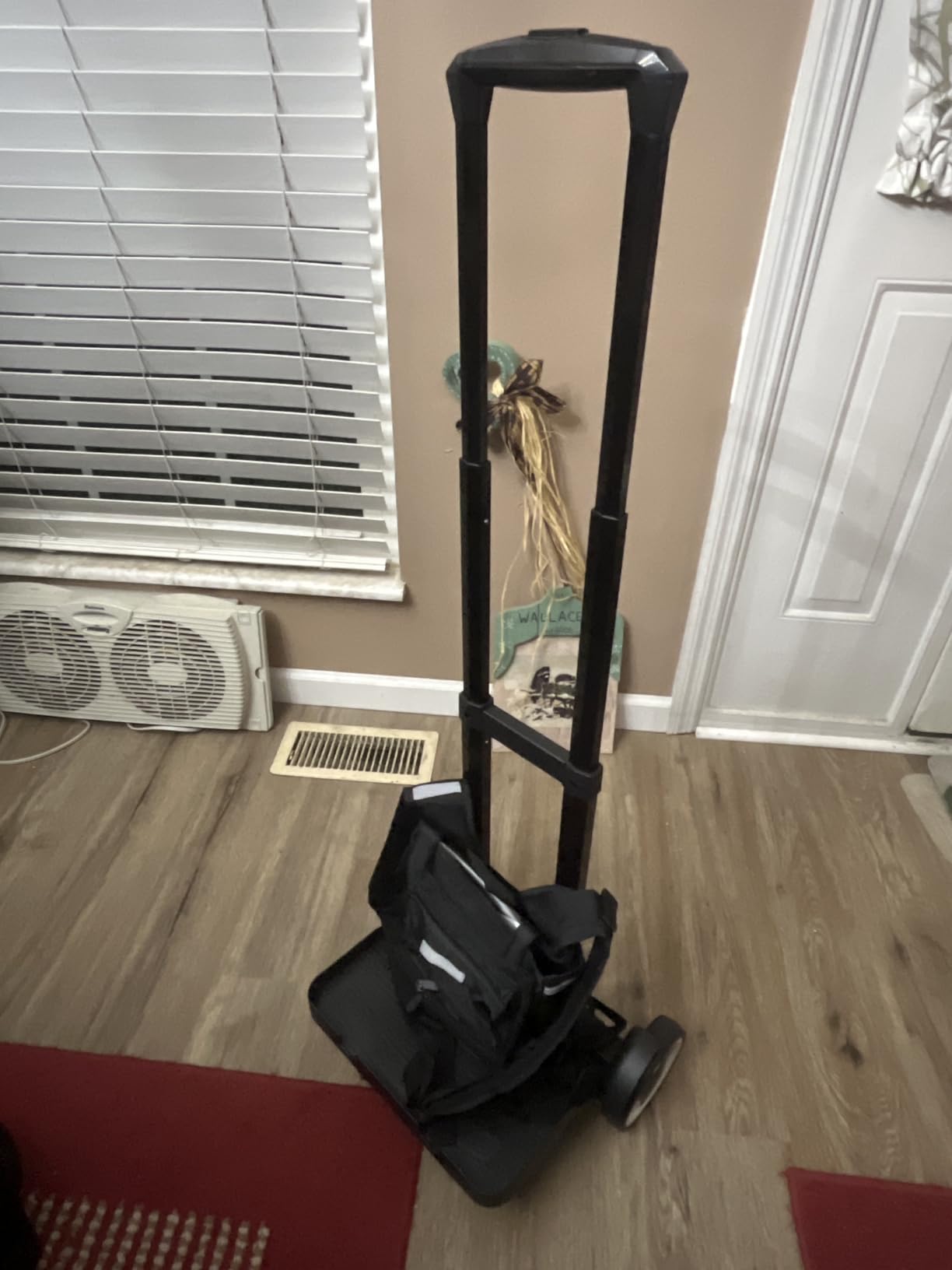 Ultralight 360 Ventilated Backpack with Tailored Collapsible Carrying Cart - Compatible with Inogen One G5, Rove 6 and OxyGo Next customer photo 1