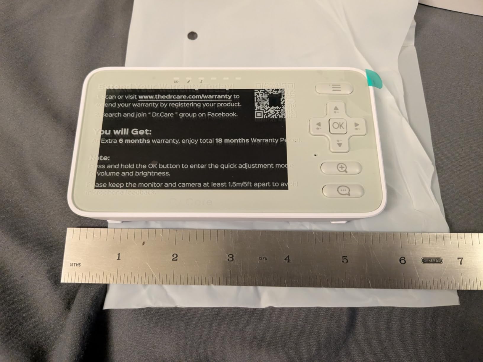 Dr.Care VistaView Lite Smart WiFi Baby Monitor - 4 inch 720P Split Screen and 1080P Camera App Control customer photo 2
