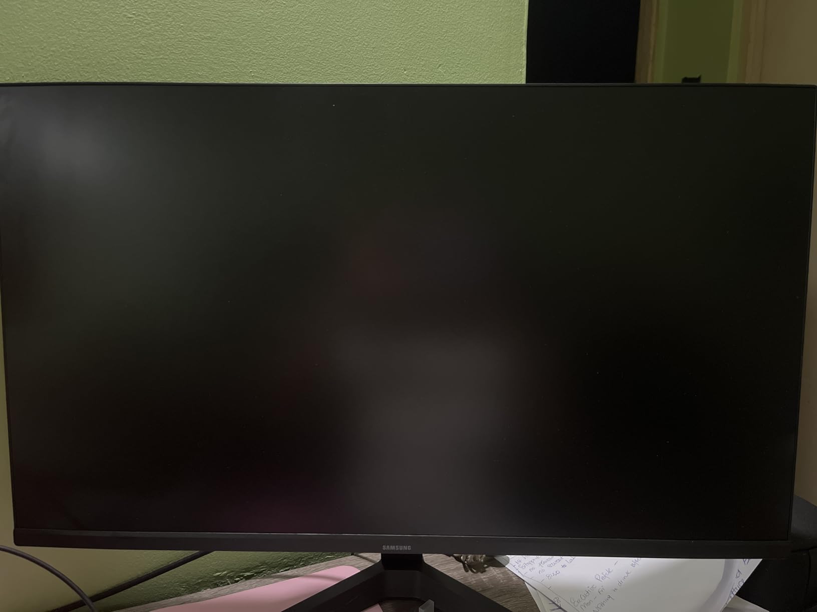 SAMSUNG 27-inch Odyssey G5 G53F QHD Resolution Gaming Monitor, HDR10, 200Hz Refresh Rate, IPS Panel, AMD FreeSync Premium, Black Equalizer, Auto Source Switch, LS27FG532ENXZA customer photo 2