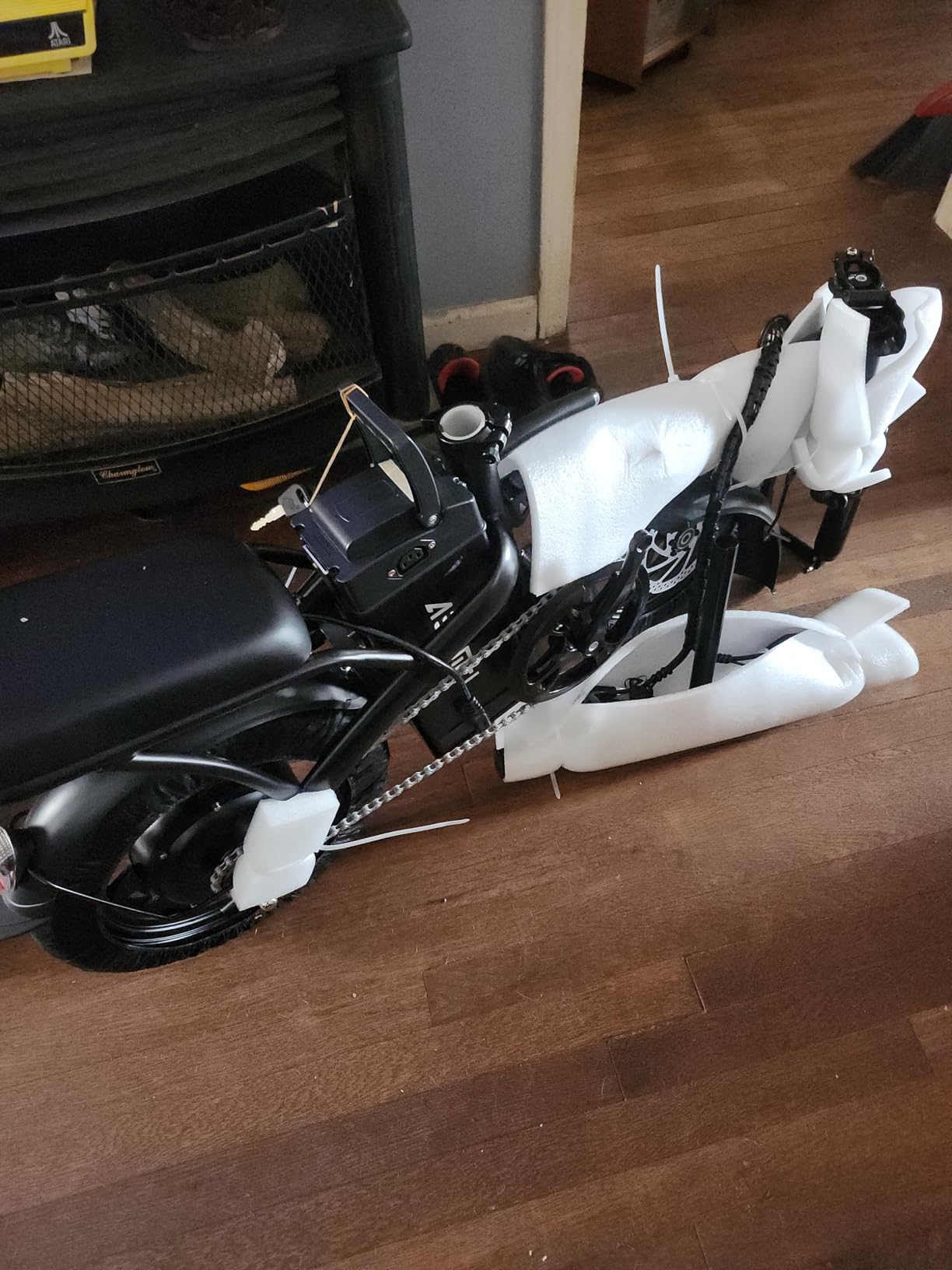 Electric Bike for Adults and Teens with 740W Peak Motor, Commuter E-Bike with 30-60 Miles PAS Range, 14