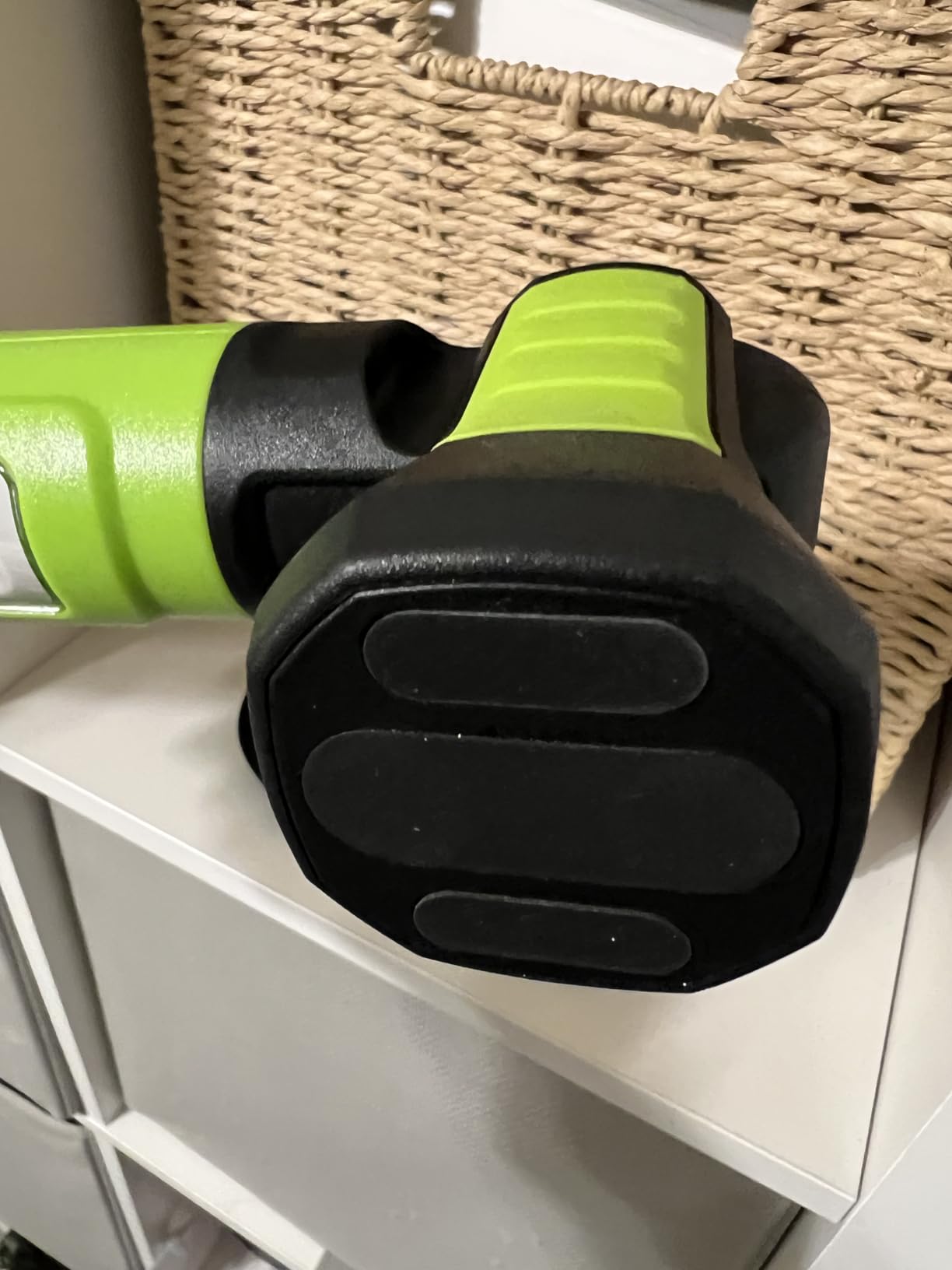 Magnetic Work Light - 3000LM Rechargeable LED Work Light Bar, 5200mAh Under Hood Mechanic Light for Garage, Workshop, Vehicle Inspection (1 Pack Green) customer photo 2