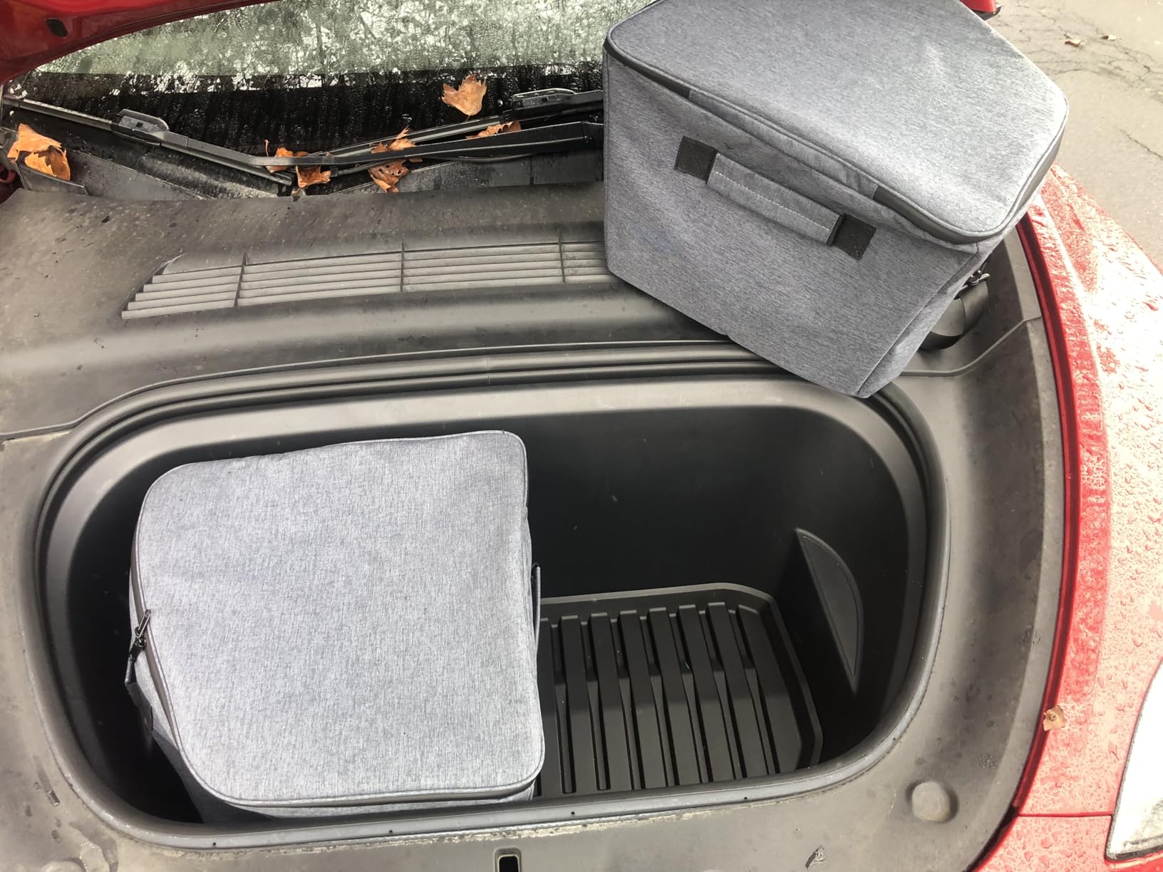 Tesla Model Y Frunk Cooler Organizer - Insulation Cooler Bag Front Trunk Storage customer photo 2