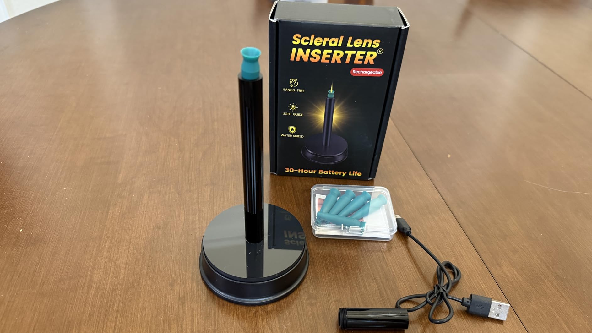 Rechargeable LED Scleral & RGP Contact Lens Inserter Kit - Hands-Free Lighted Stand with 2 Interchangeable Tubes & 6 Vented Scleral Sticks, USB Charging, BPA-Free Lens Application Tool customer photo 1