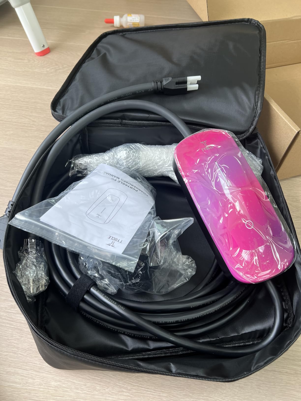 2025 New Level 1 & 2 EV Charger (16Amp, 110V-240V, 23Ft Cable) Portable AI Fast Charger Equipment, Charging for J1772 Electric Vehicle, Hybrids, Model with A NEMA 6-20P Mobile Car(NOT for Tesla) customer photo 2