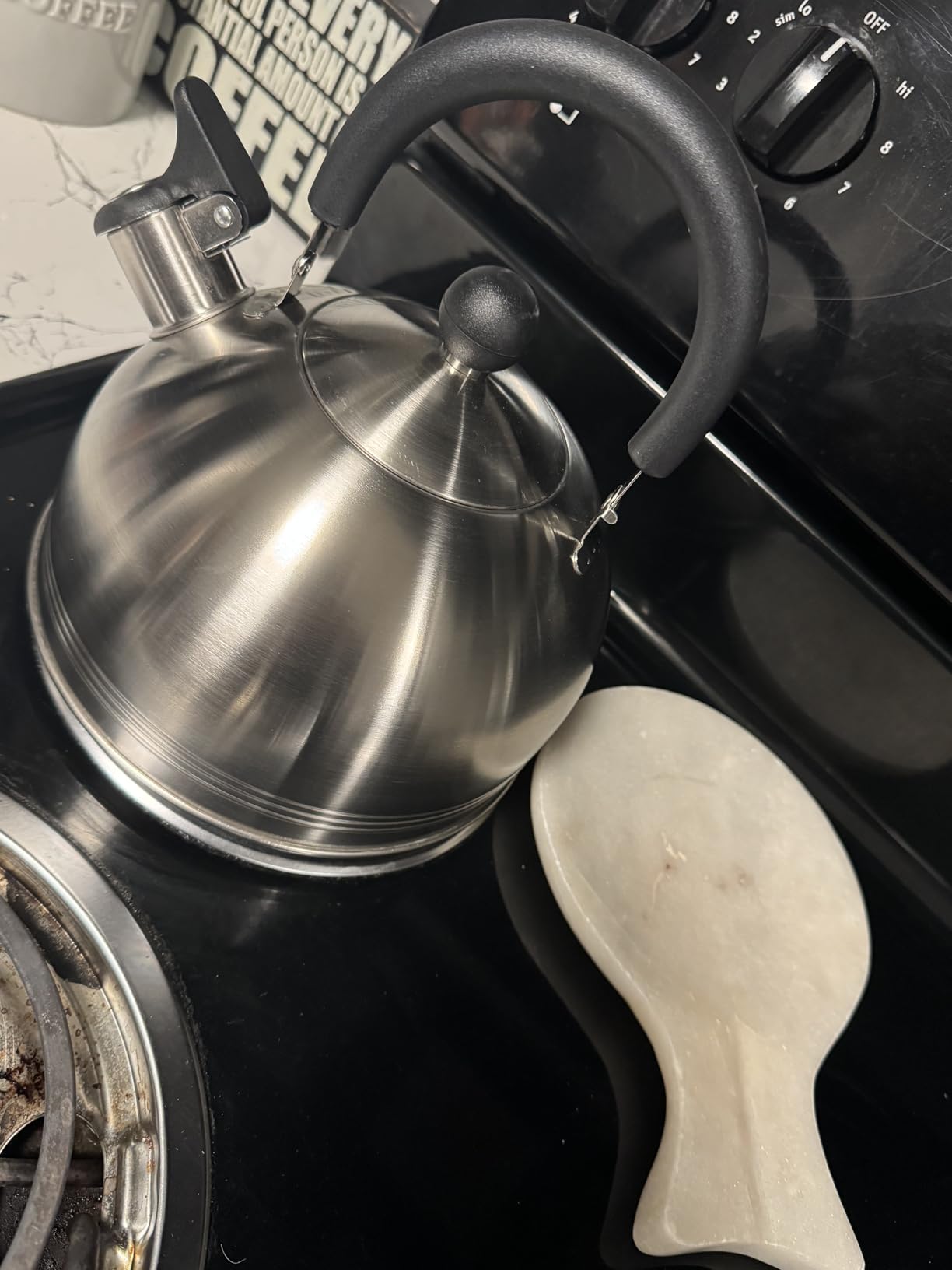 Mr. Coffee Clarefield 2.4 Qt Whistling Tea Kettle - Matte Black Stovetop Water Kettle with Lid, Heat-Resistant Nylon Handle and Knob, Stainless Steel Trim customer photo 1