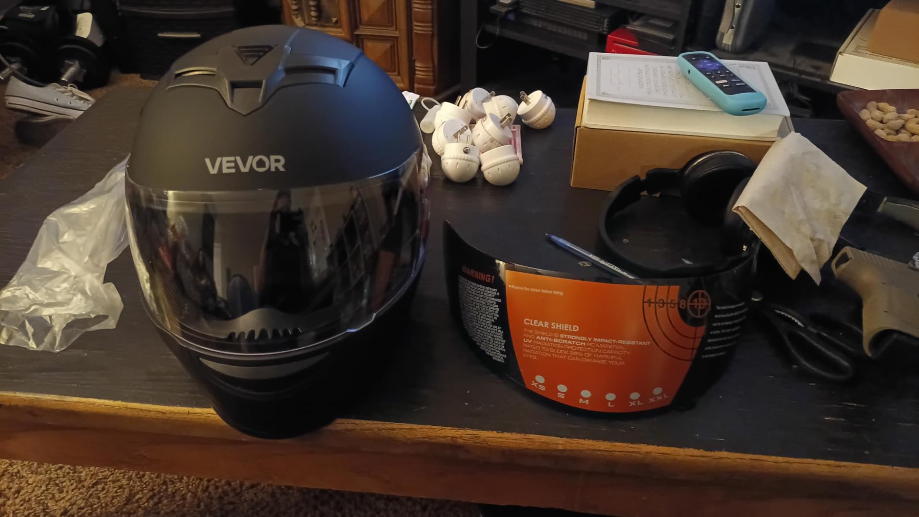 VEVOR Full Face Motorcycle Helmet DOT Approved, Dual Visor & Interchangeable Lens, Smart Street ABS Helmet Comfortable Motocross Helmet, Fit for Youth & Adults customer photo 1