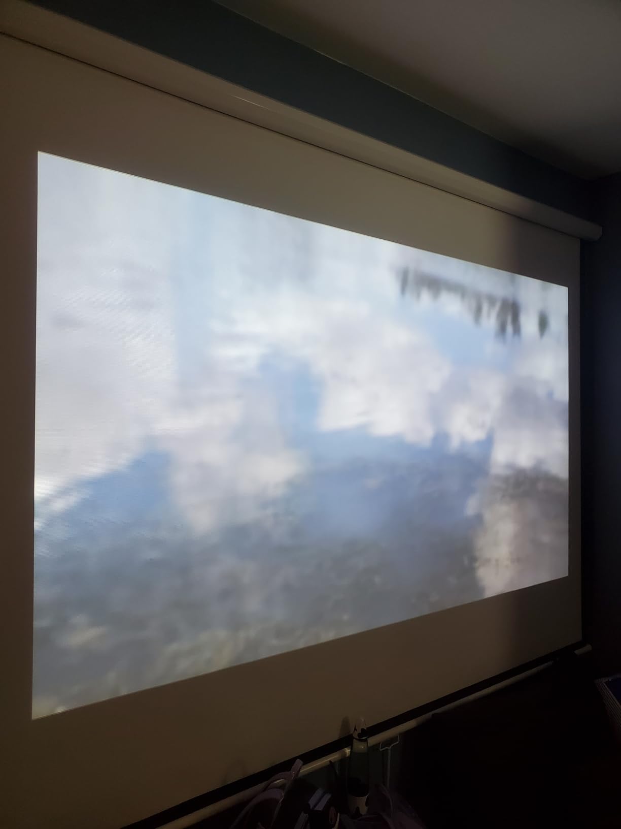 BenQ WXGA Business Projector (MW560C) - DLP - 4,000 Lumens High Brightness - 20,000:1 High Contrast Ratio - HDMI, VGA - Auto Keystone Correction - Simple Setup - SmartEco Technology customer photo 1