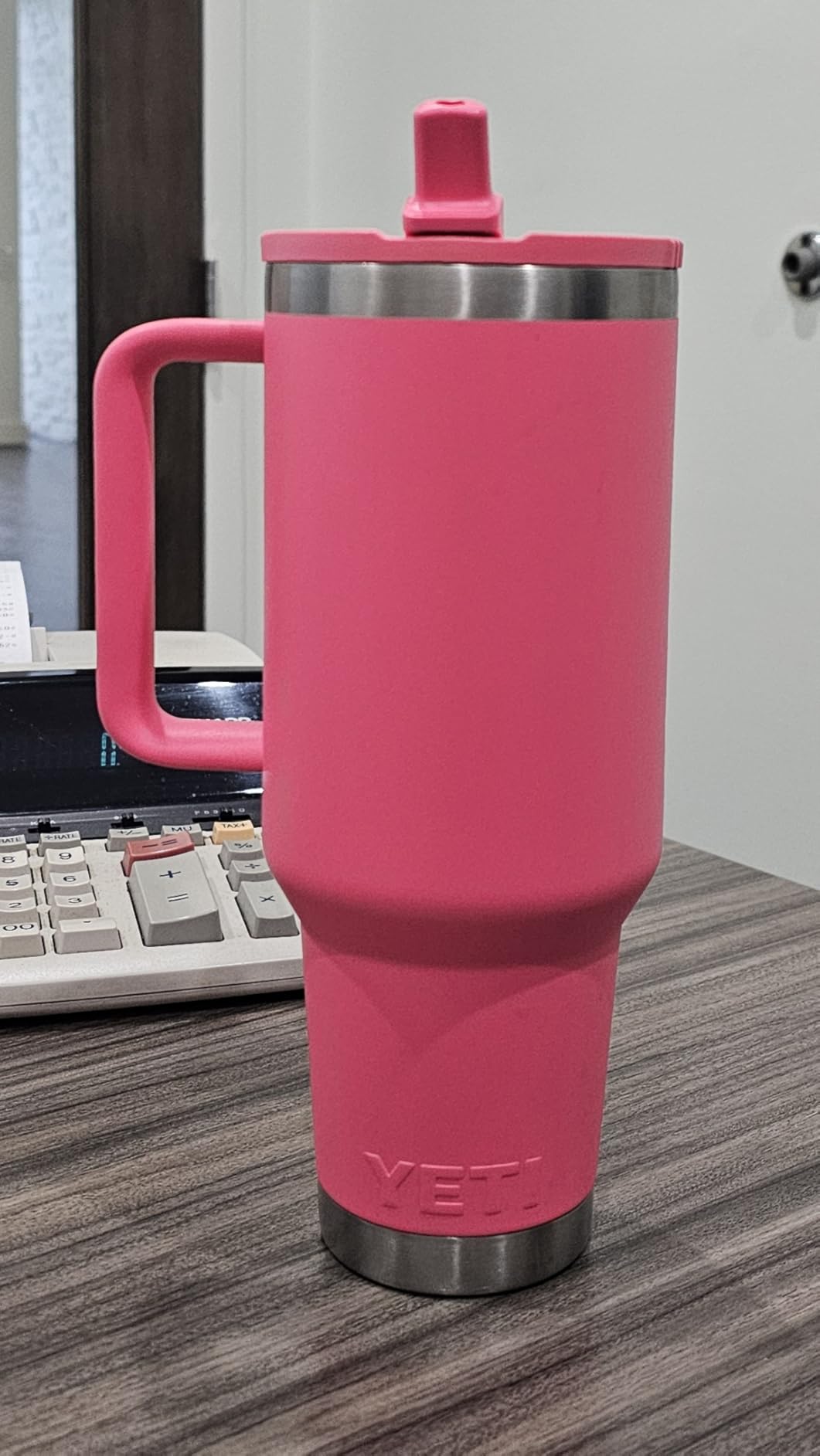 Rambler 40 oz Travel Mug with Flip Straw Lid - Stainless Steel, Vacuum Insulated, Leakproof, Cup Holder Friendly customer photo 1
