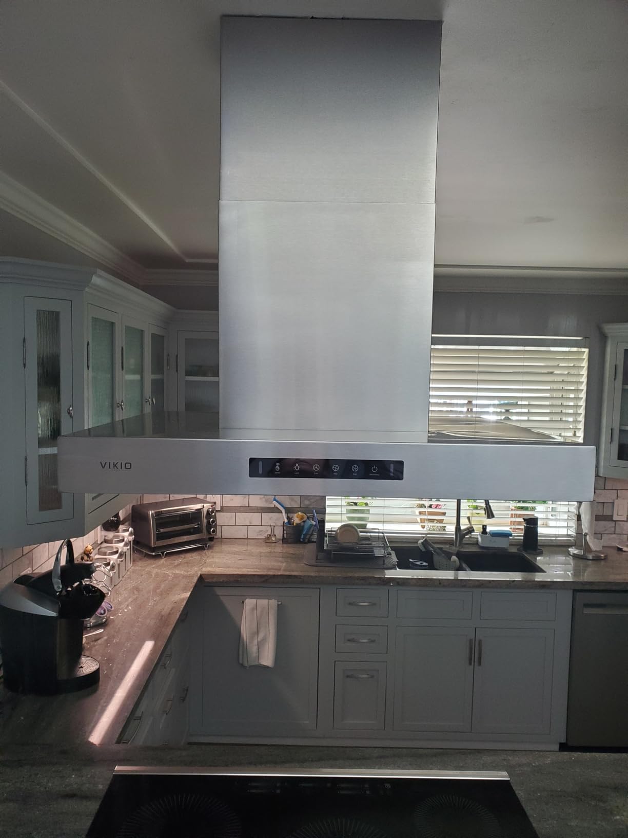 VIKIO HOME Island Range Hood 36 Inch, 980 CFM Island Mount Range Hood with Dual-Sided Touch/Gesture Control, Ceiling Mount kitchen Hood, Convertible Ducted/Ductless, 4 LED Lights, 3 Baffle Filters customer photo 2