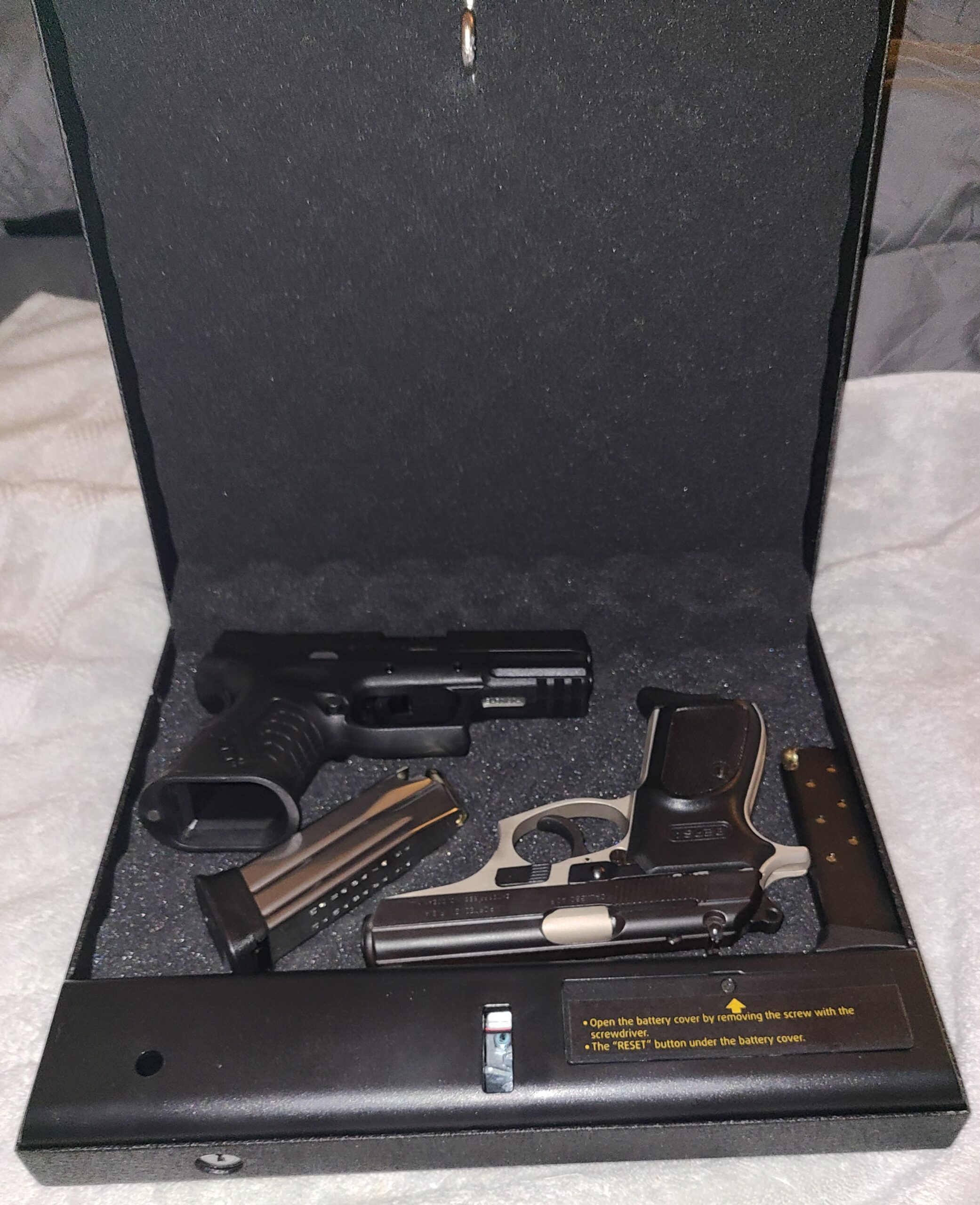RPNB Smart Gun Safe, California DOJ Certified Biometric Gun Safe for Handgun, Heavy-Duty Pistol Safes with Biometric Fingerprint, Digital Keypad, Pop Open Lid, Armor Knight Series customer photo 1