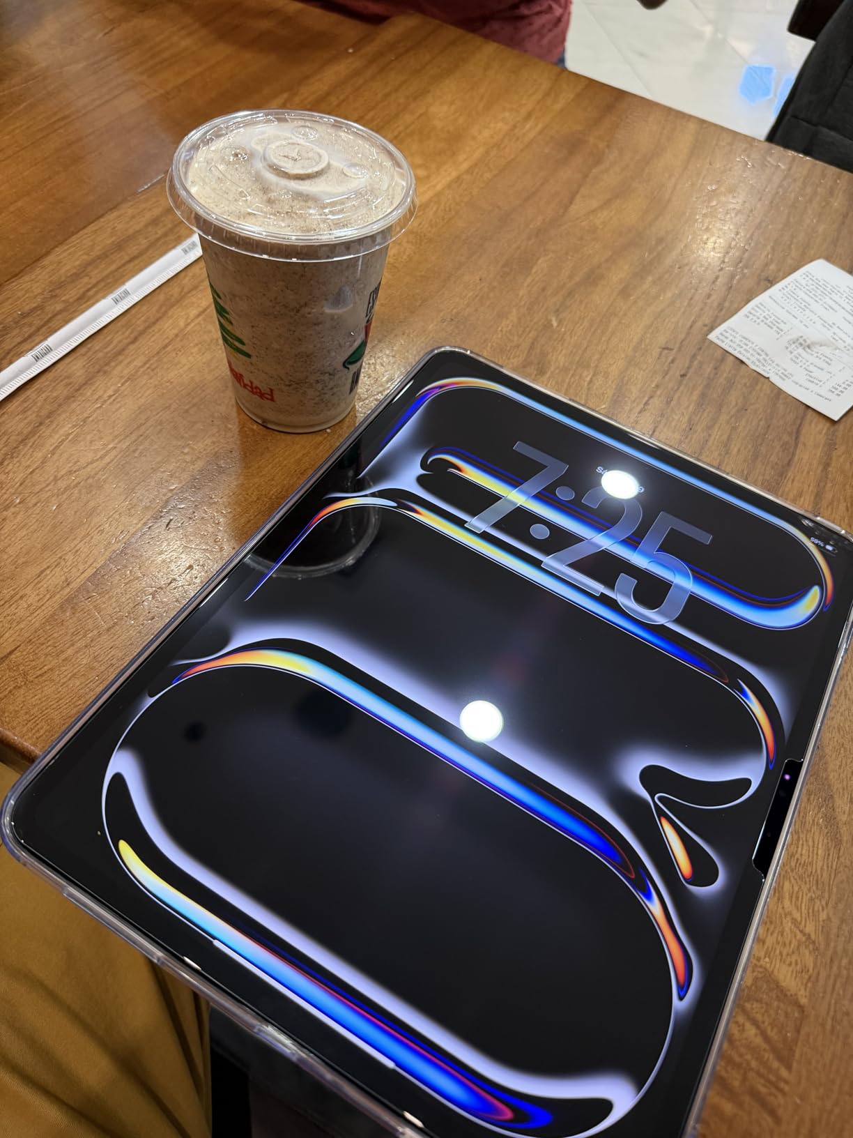 iPad Pro 13-inch (M5): Ultra Retina XDR Display, 512GB, Landscape 12MP Front Camera/12MP Back Camera, LiDAR Scanner, Wi-Fi 7 with Apple N1, Face ID, All-Day Battery Life - Space Black customer photo 1