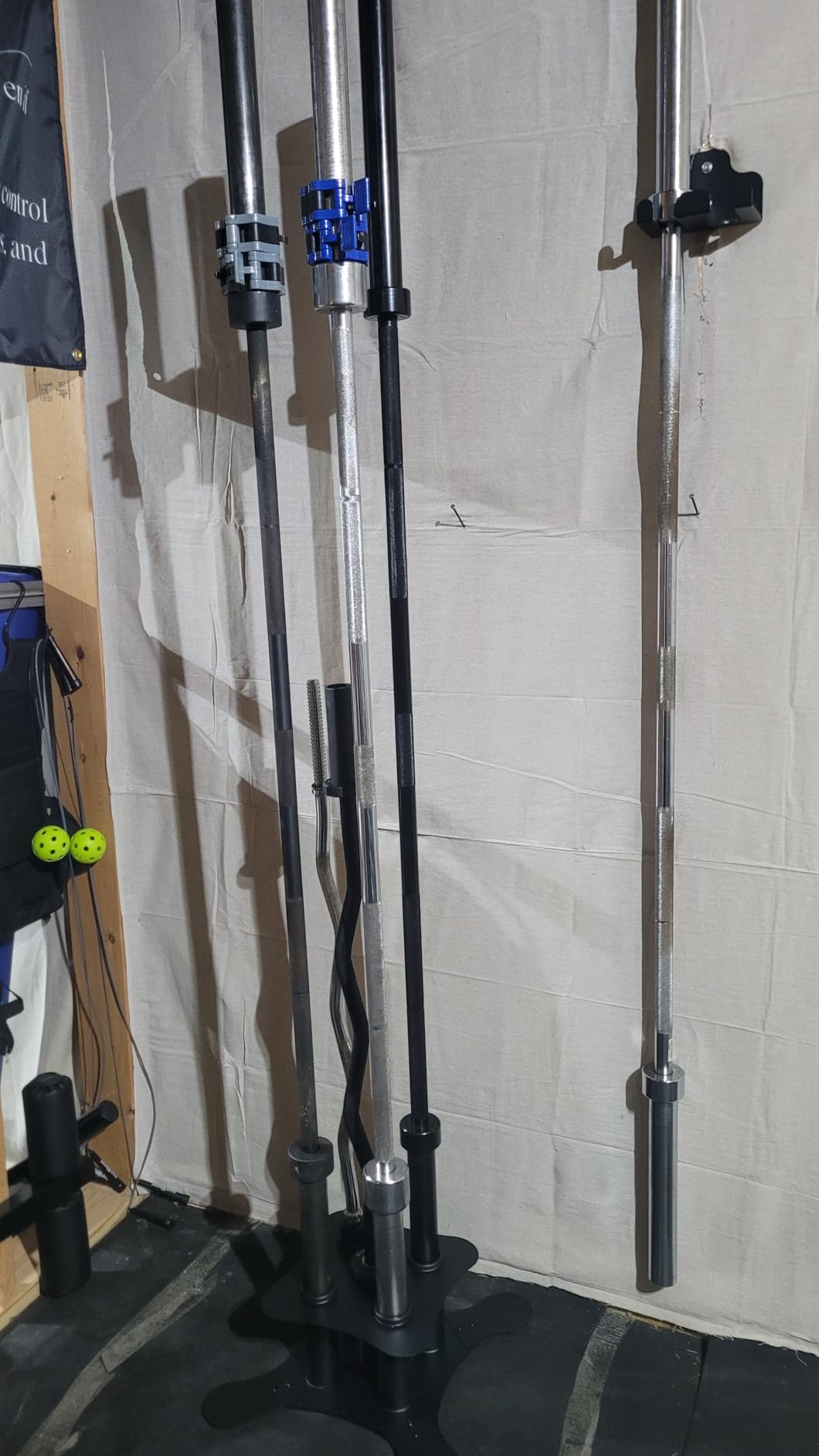 Vertical Barbell Storage Rack - 5-Bar Barbell Holder Floor Stand, 2-Inch Olympic/Curl Bar Compatible, with Protective Sleeve Inserts, Organizer for Home & Garage Gym customer photo 2