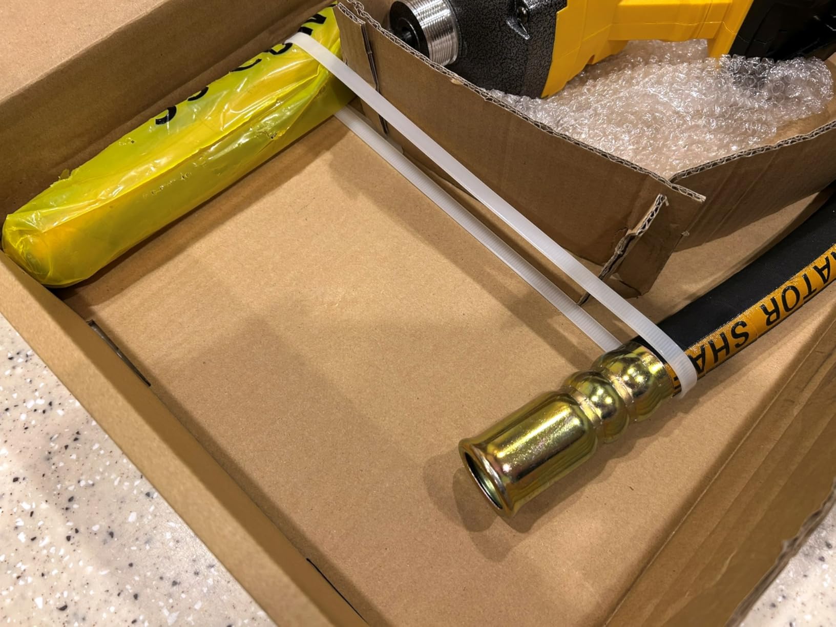Cordless Concrete Vibrating Tool Compatible with Milwaukee 18V Battery, 600W Power Concrete Vibrator with 3.8ft Shaft, 6000RPM Portable Concrete Vibrating Tool (Battery not included) customer photo 1