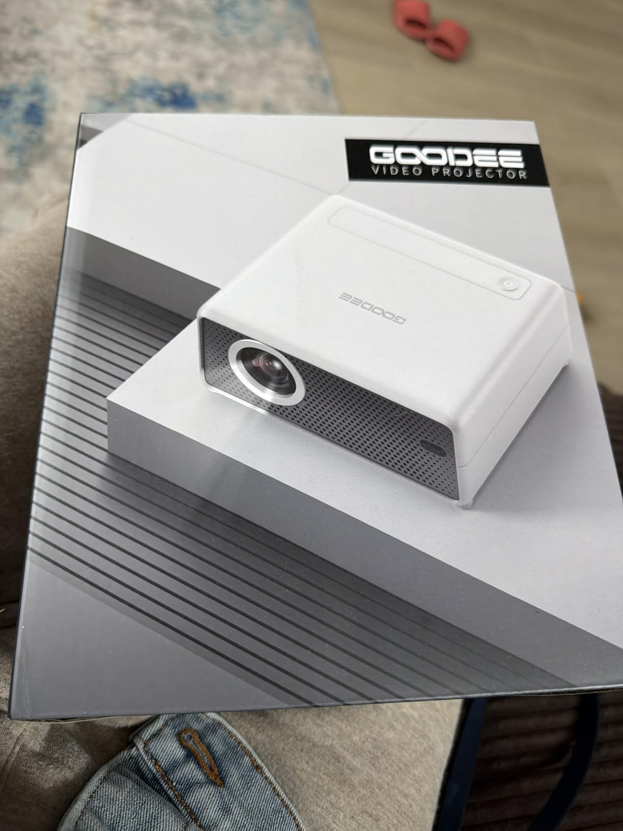 GOODEE Mini Smart Projector with WiFi and Bluetooth - Compatible with Netflix/YouTube/PrimeVideo, Electric Focus & Keystone, Short Throw Portable Video Projector Full HD for Indoor/Outdoor/Camping customer photo 2