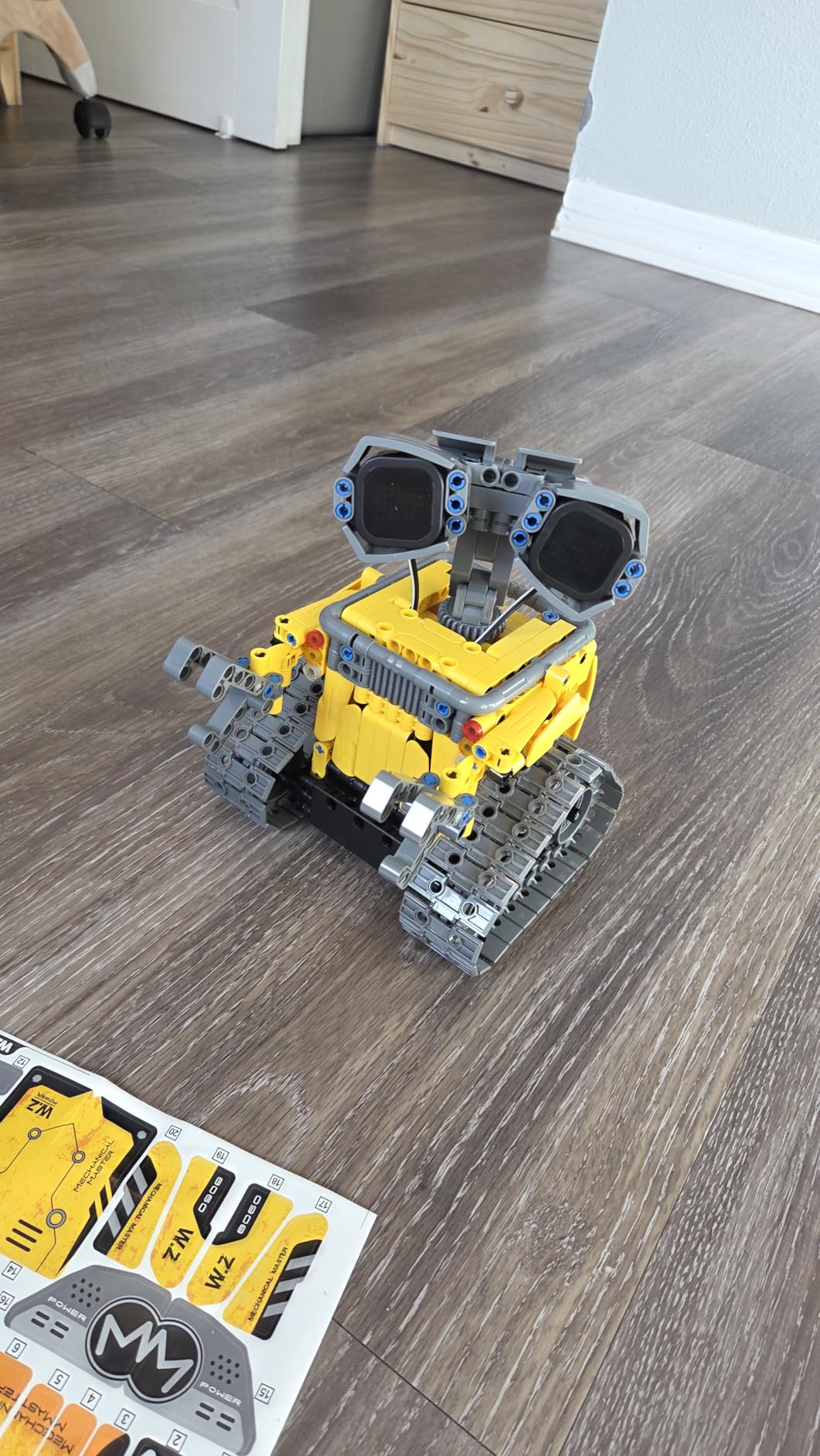 Sillbird Robot Building STEM Kit with Remote Control for Boys Ages 8-14, Technic Coding Gifts for Kids Birthday, Buildable 5in1 Robotics Toy with 596 Pieces customer photo 1