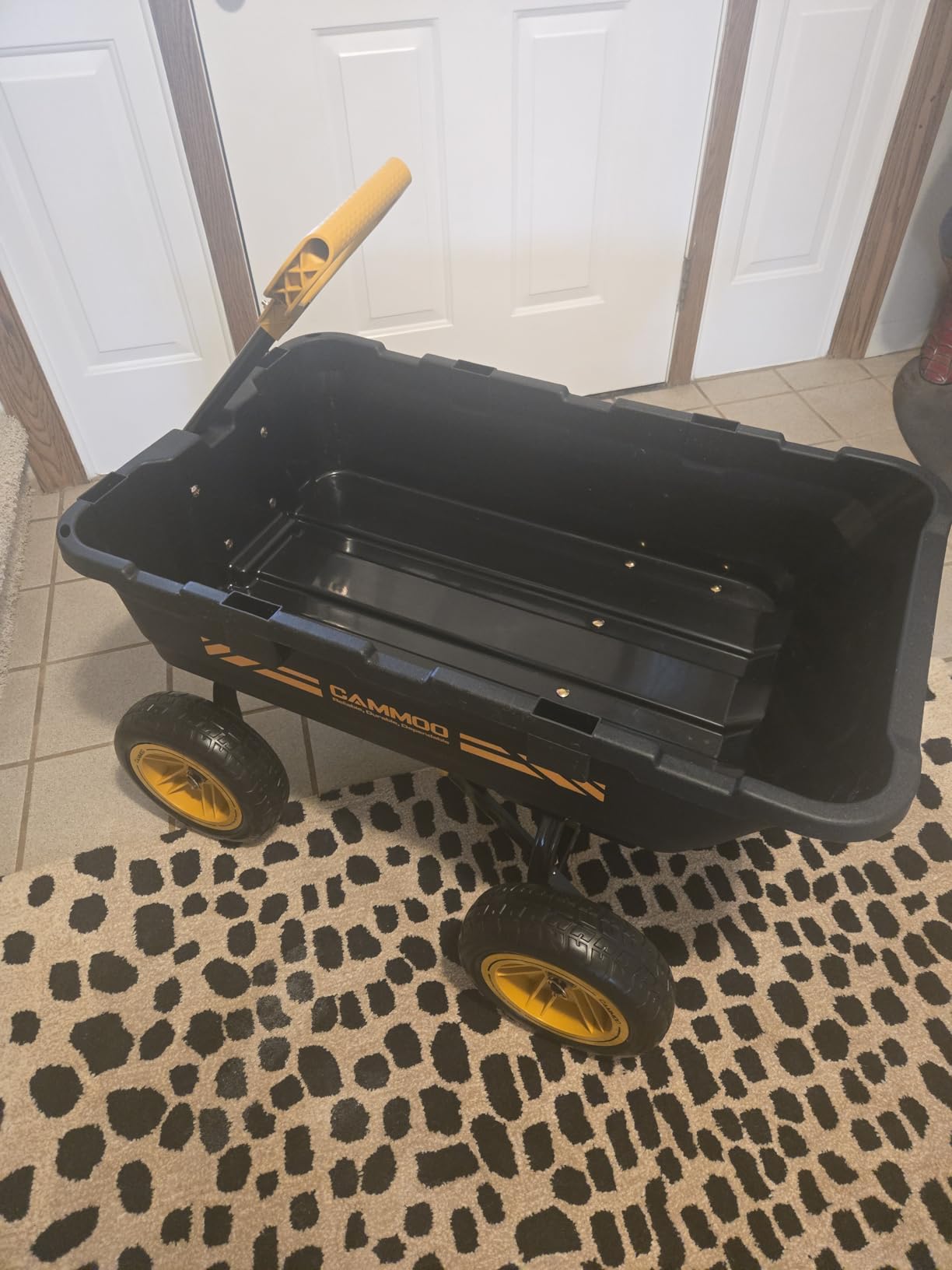10in NO-FLAT TIRES 900lb Heavy-Duty Garden Dump Cart DIY Expandable Capacity Over 4 Cu.Ft. Utility Wagon with Quick-Release Dumping customer photo 1