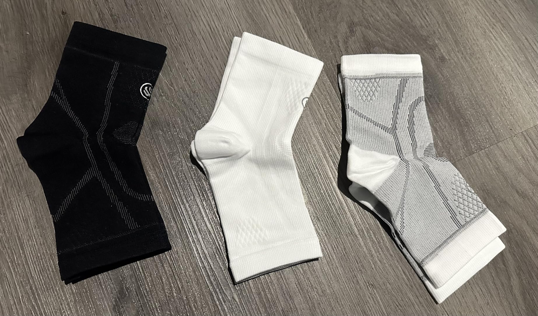 3 Pairs Ankle Brace for Women & Men,[Upgraded Ultra Breathable] Plantar Fasciitis Socks,Ankle Compression Sleeve for Achilles Tendonitis Relief, Heel Pain,Foot Pain and Swelling in Ankle Support (L) customer photo 2