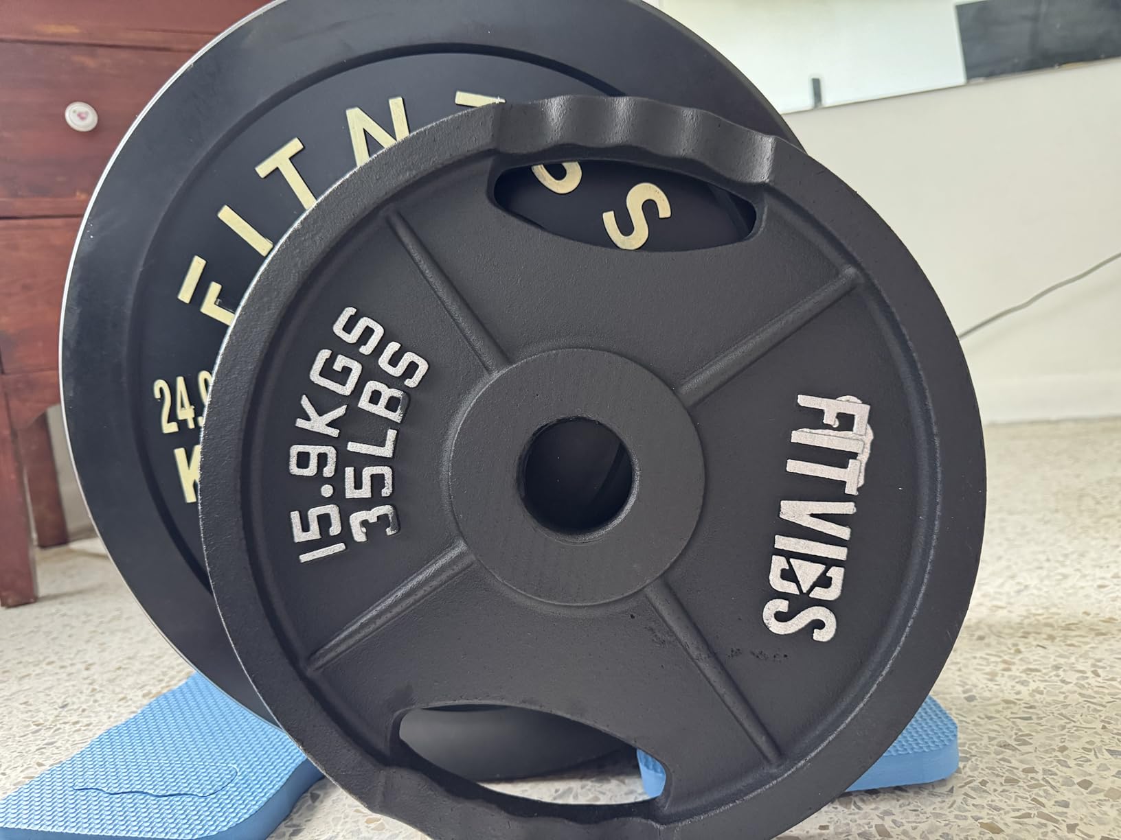 Fitvids 2-Inch Olympic Rubber Weight Plates Set - Strong Option Value Pick customer photo 2