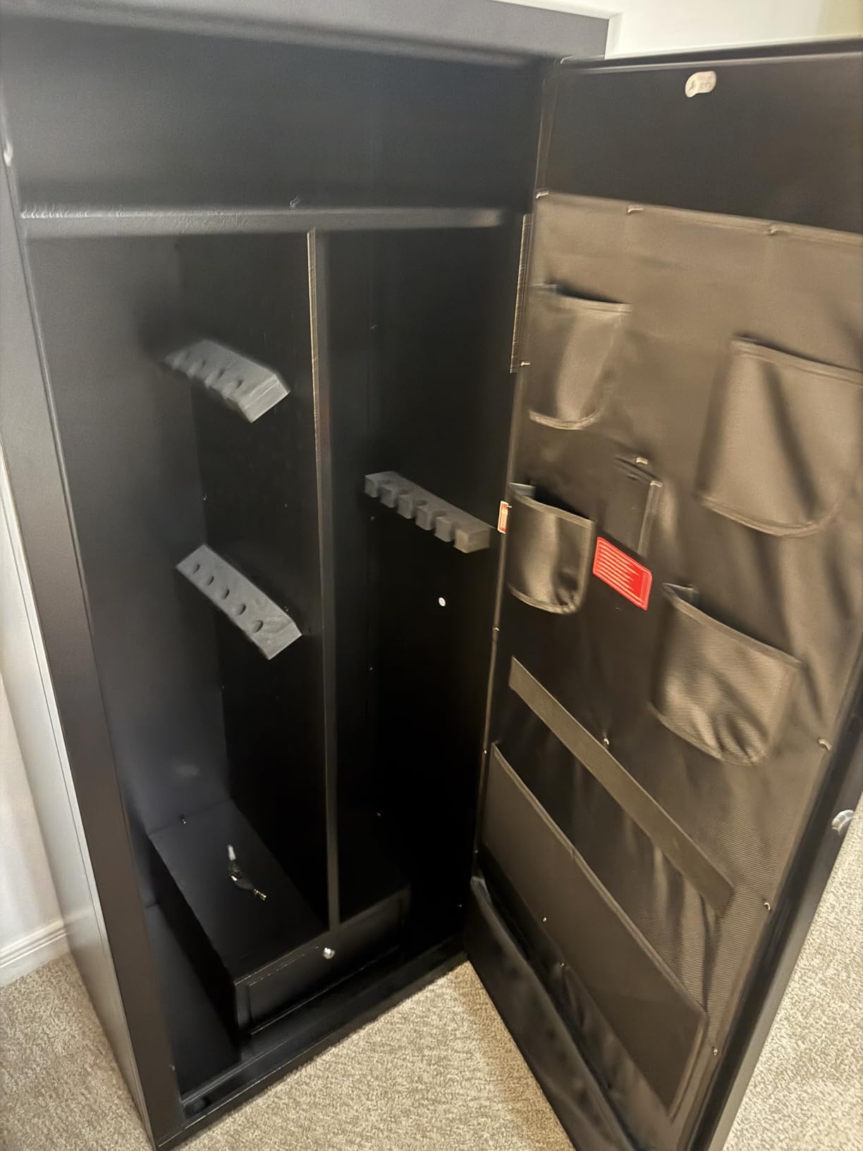 KAER Large Biometric Gun Safe for Rifles and Pistols, 20-24 Gun Capacity Heavy Duty Safe with Fingerprint Lock & LED Light, Quick Access Rifle Safe for Home, Garage, Office (20-24 GUN SAFE) customer photo 2