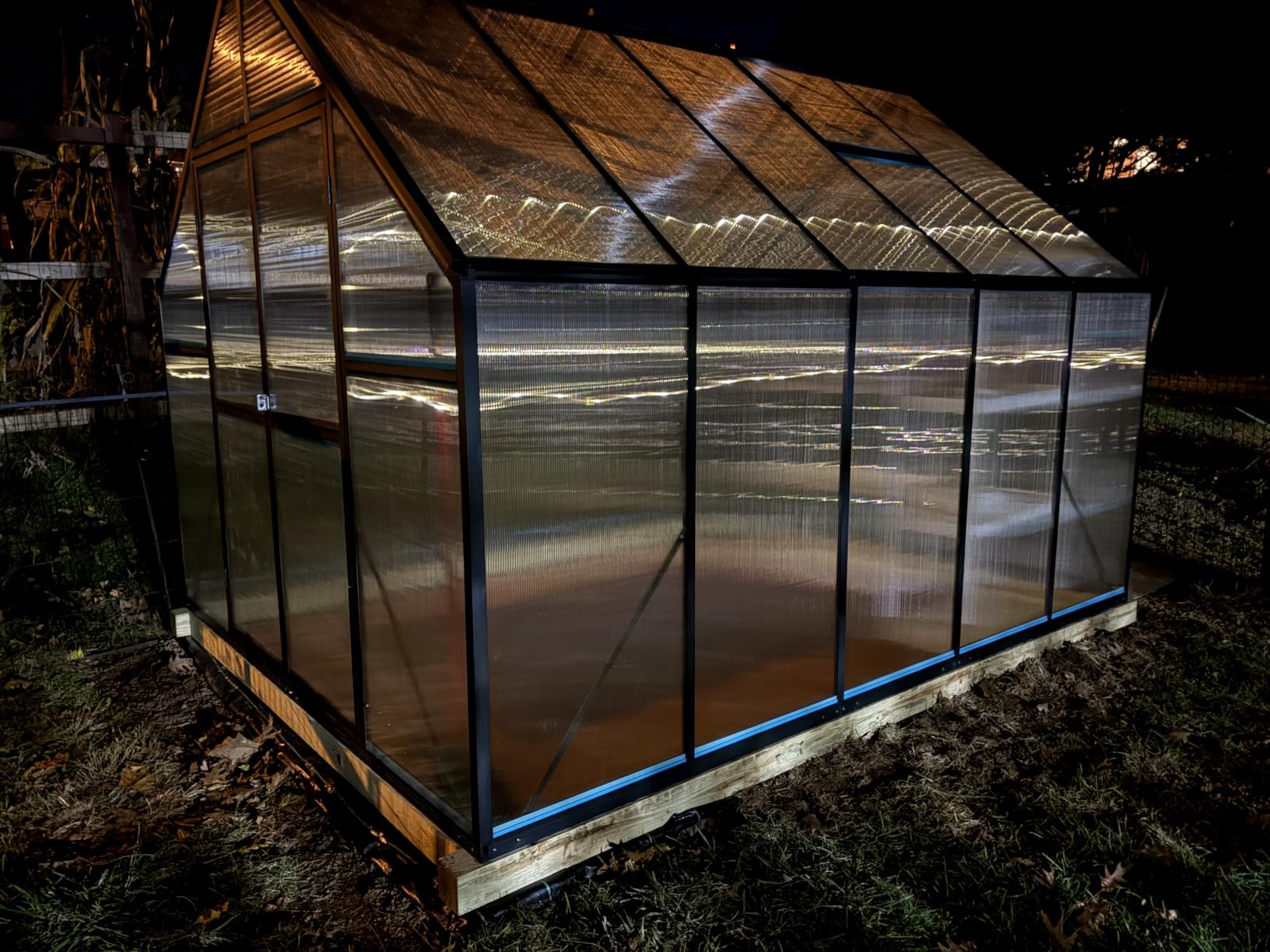 Jocisland 8x12Ft Polycarbonate Greenhouse, Heavy Duty Aluminum Frame with 2 Windows and Swing Doors, Outdoor Garden Greenhouses for Backyard, Black customer photo 1