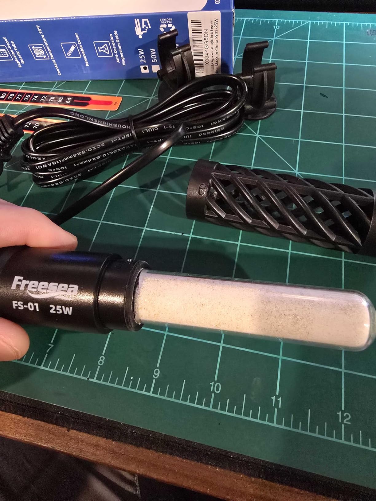 FREESEA Aquarium Heater for Fish Tank: 25W Small Thermostat with Auto-Off if Out of Water 2 Inches for 1-5 Gallon Betta Turtle Tank Beginner customer photo 2