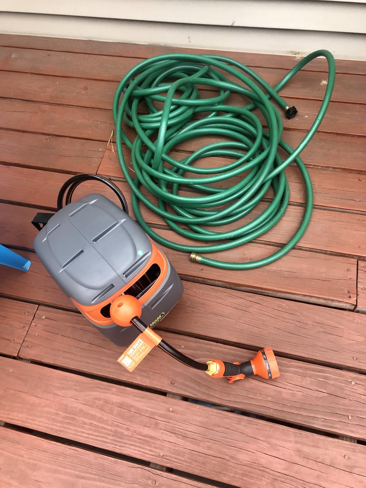 Upgraded Retractable Garden Hose Reel 1/2 inch x 130 ft Any Length Lock 9 Pattern Nozzle Wall-Mounted Automatic Slow Return 180° Swivel UV Resistant Heavy Duty Hose Reels for Outside customer photo 1