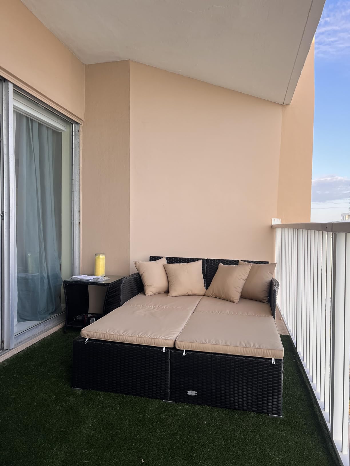 Tangkula Patio Rattan Daybed with Retractable Canopy, Outdoor Wicker Sunbed with 2 Foldable Side Tables, Thick Seat & Back Cushions, Outside Double Daybed for Garden, Backyard, Porch, Beige & Brown customer photo 2