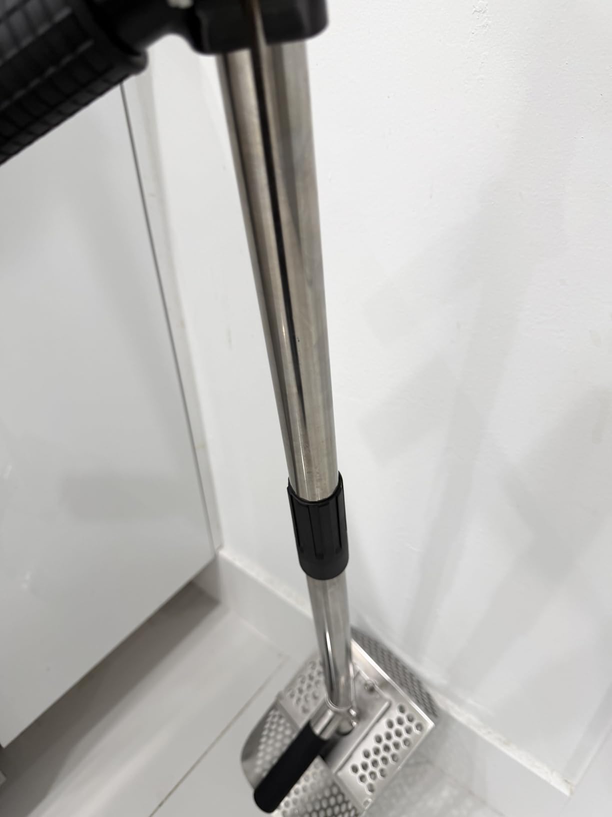 Sand Scoop for Metal Detecting, Metal Detector Sand Shovel Accessories for Beach, Stainless Steel Sand Sifter Digging Tool, Long Handle Fast Sand Sifting Flea Rake for Underwater Treasure Hunting customer photo 1