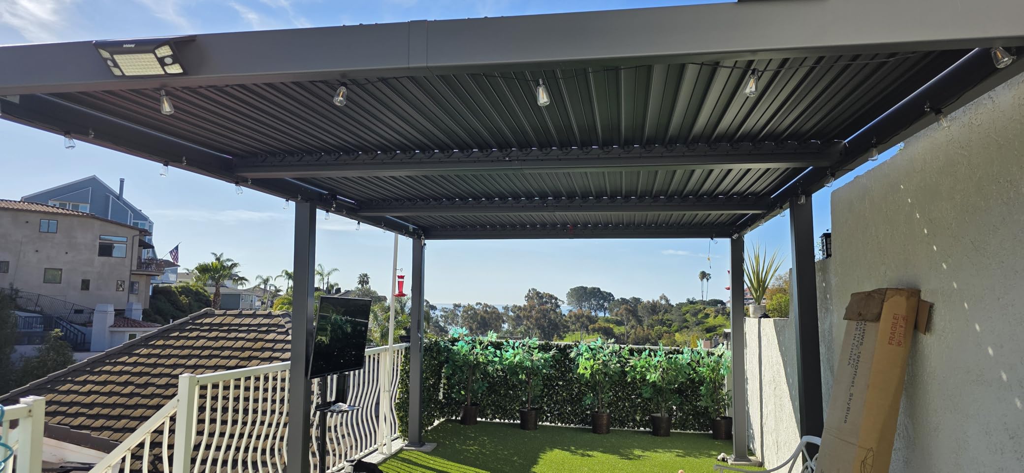 PURPLE LEAF Louvered Pergola 11' x 28' Aluminum Outdoor Pergola with Adjustable Louvered Roof and Integrated Drainage System Oversize Gazebo Pergola for Patio Kitchen Poolside Garden customer photo 1
