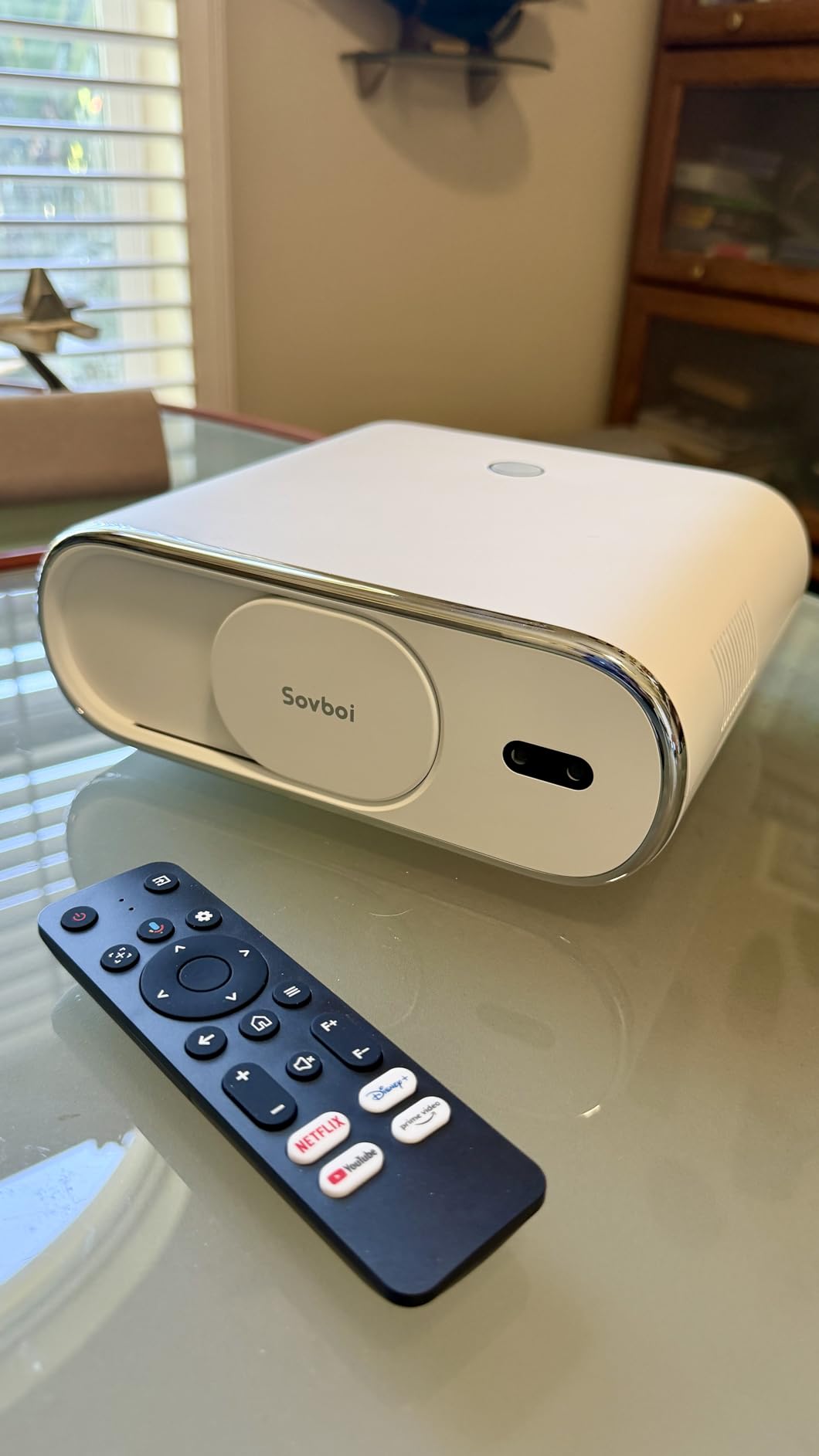4K Projector Built-in Google TV: 2500 ANSI/Auto Lens Cap & 4D Keystone/Auto Focus & AI Voice Control, Sovboi Smart Portable Projector customer photo 1