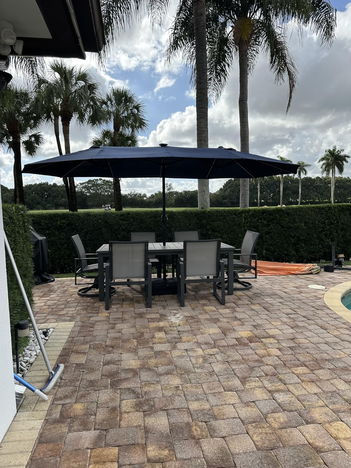 PURPLE LEAF 15ft Patio Market Umbrella Review: Shade & Style for Large Spaces